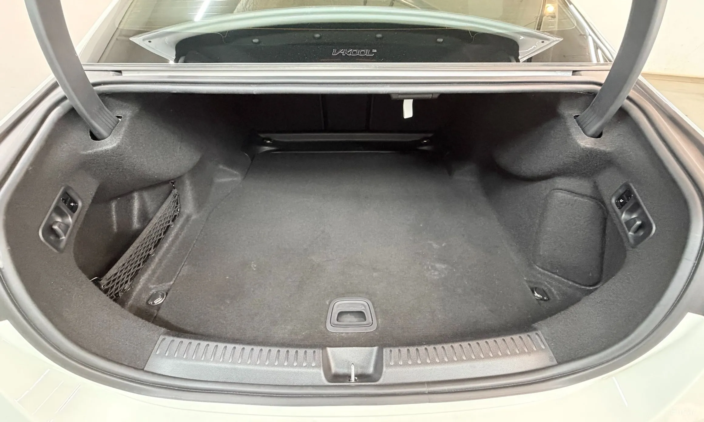 Mercedes Benz E-Class W214 превью 19