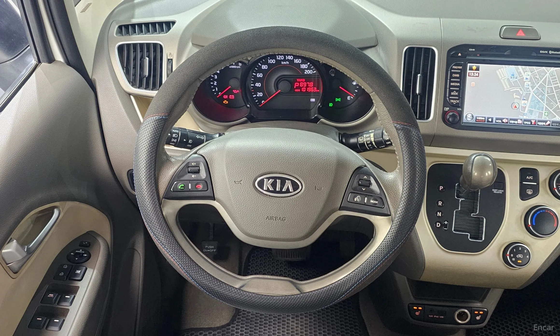 Kia Ray превью 13