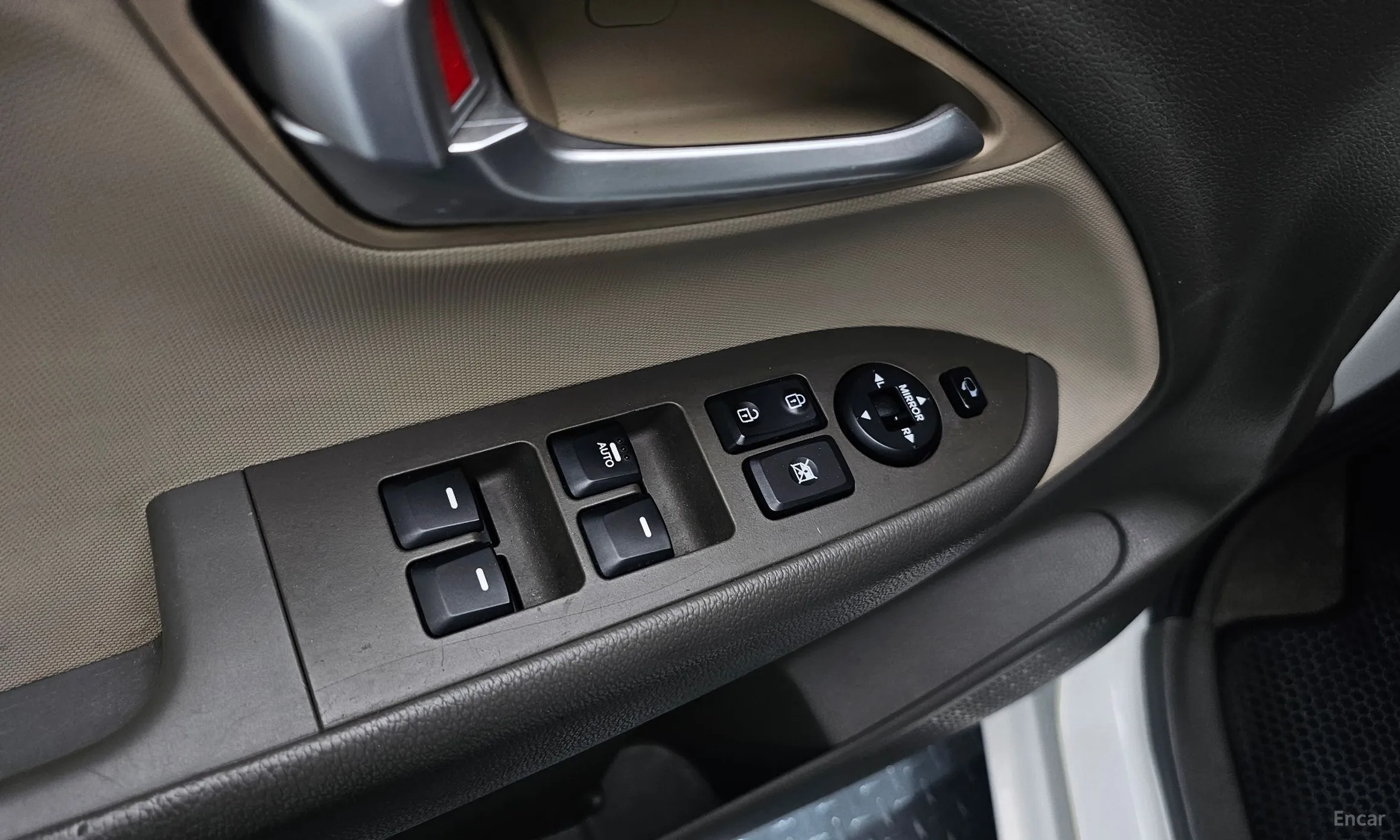 Kia Ray превью 20
