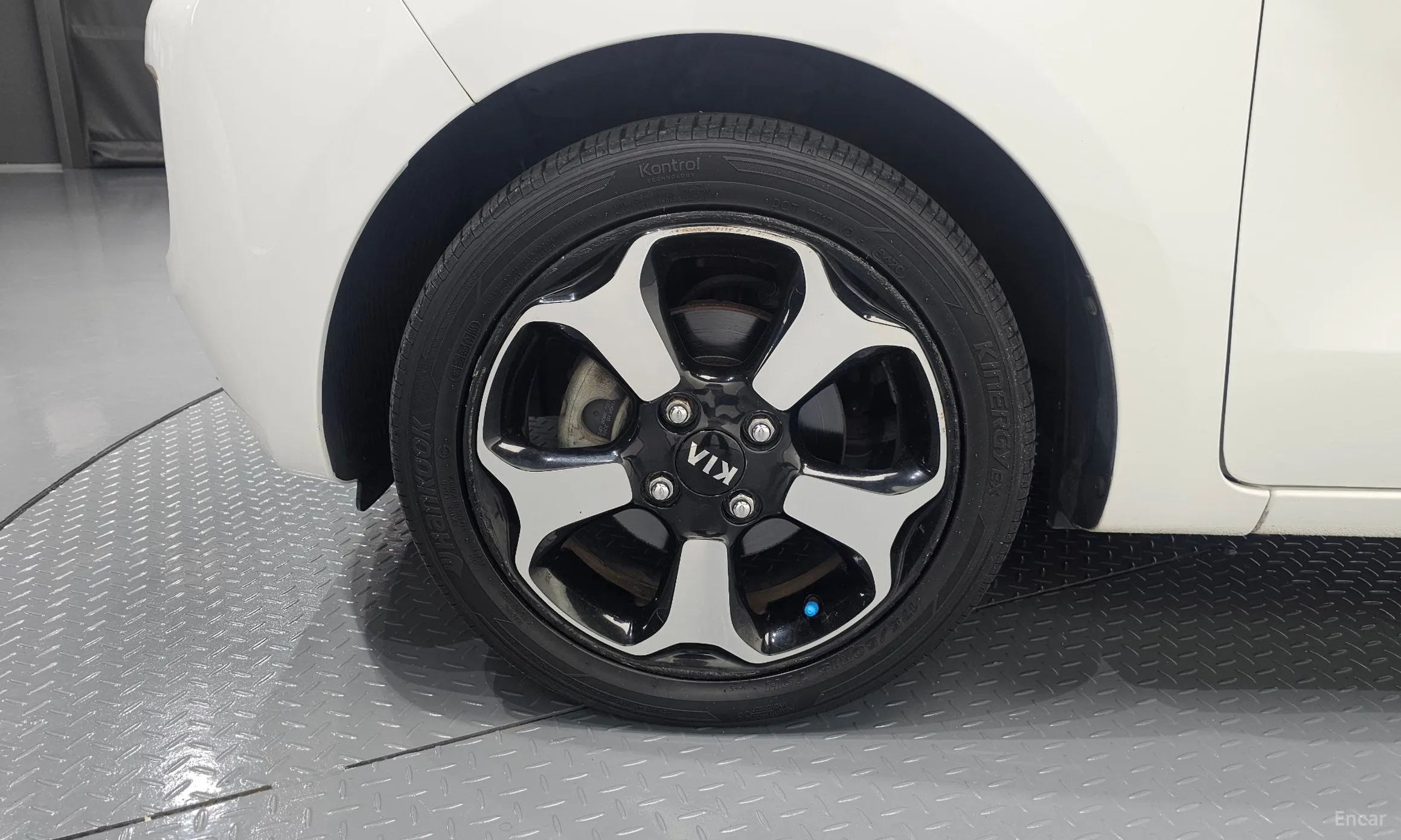 Kia Ray превью 5