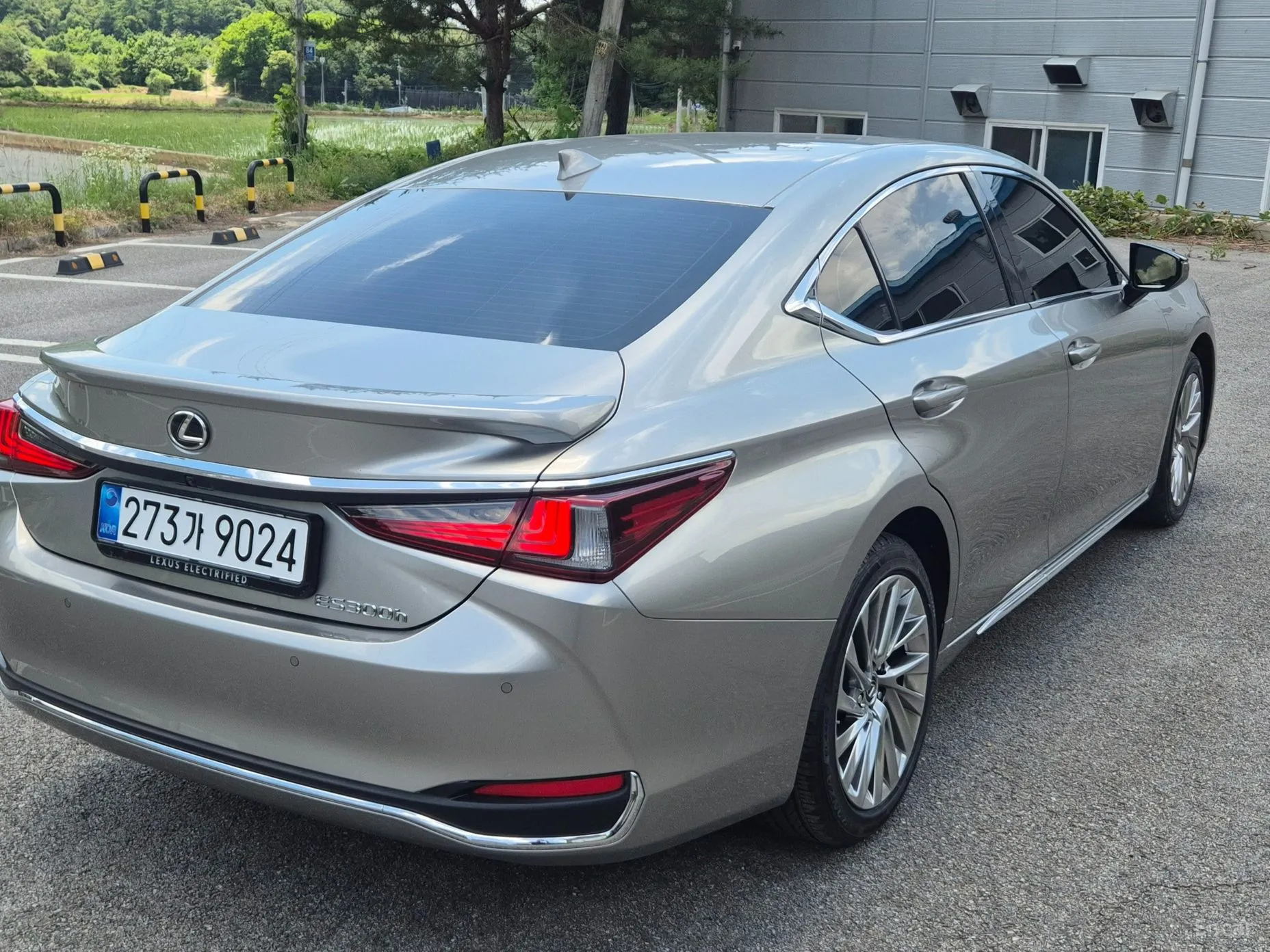 Lexus ES300h 7th Generation превью 2