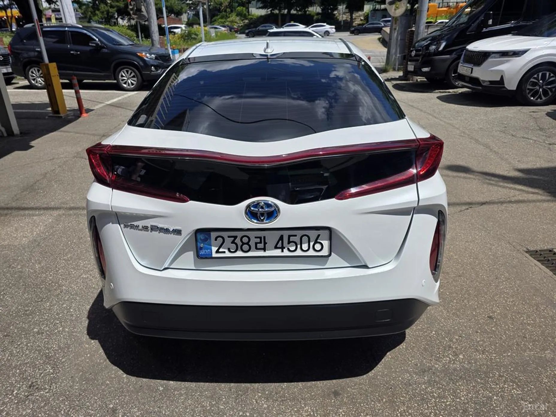 Toyota Prius Prime превью 3