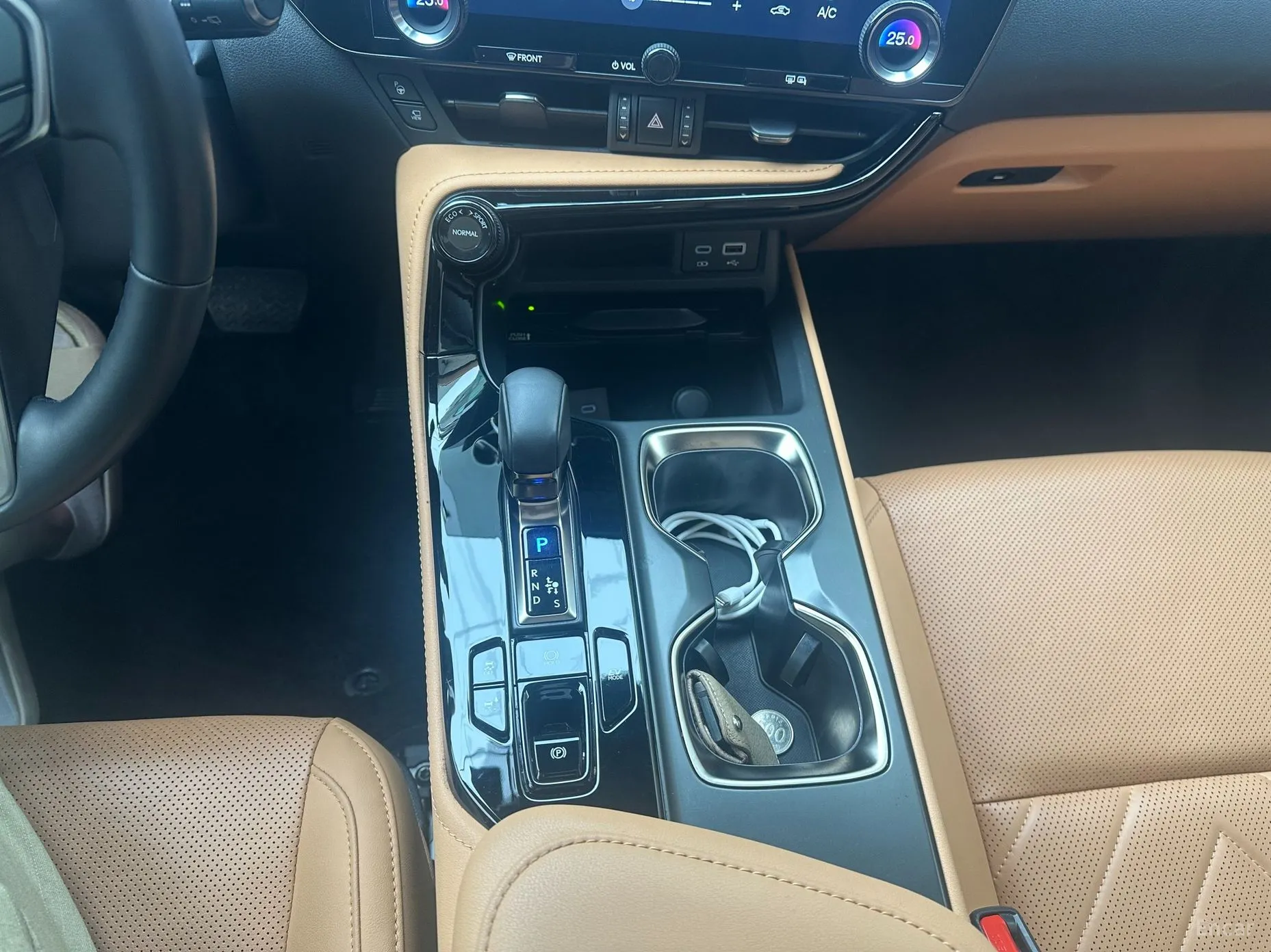 Lexus NX350h Gen 2 превью 11