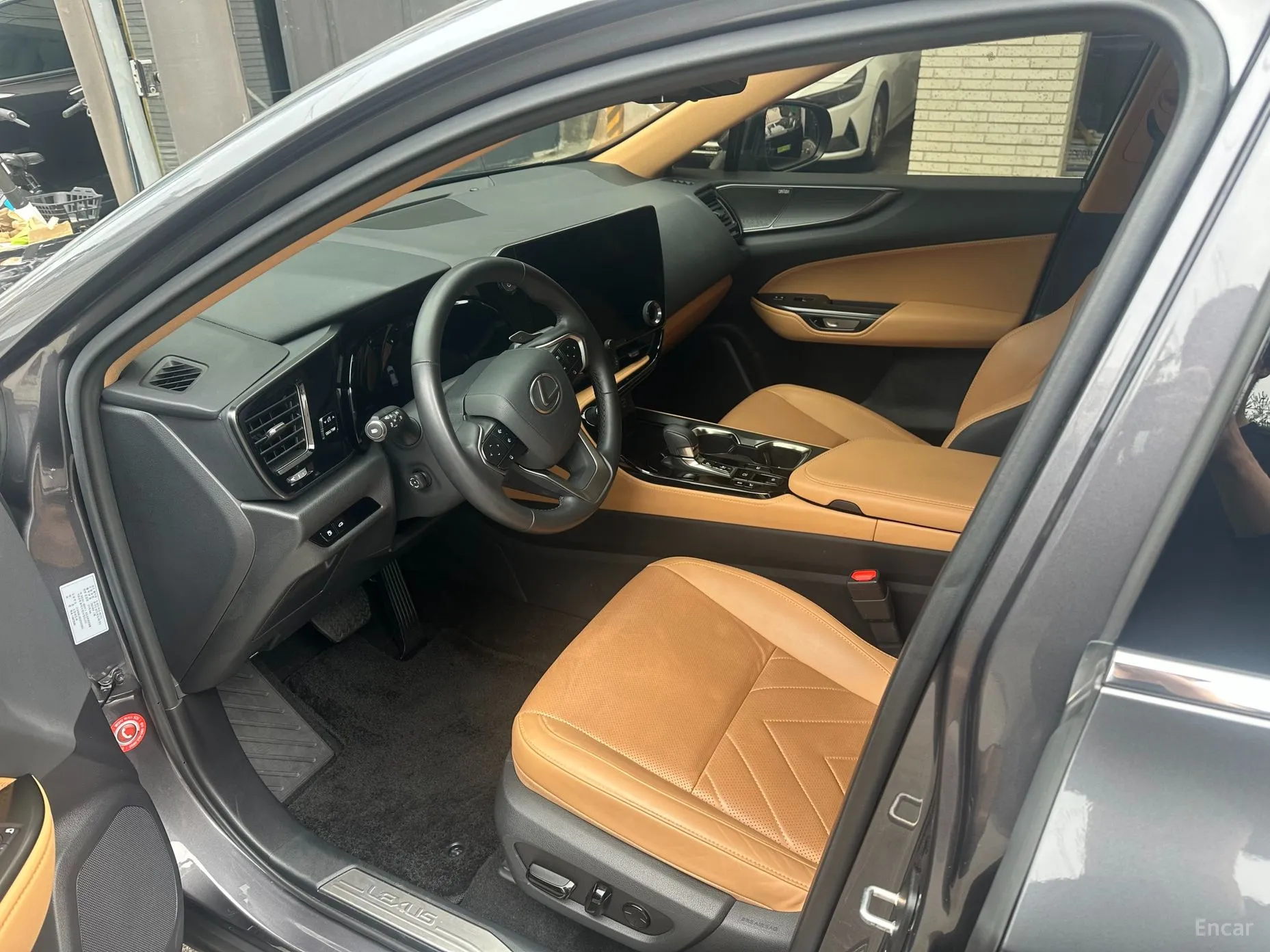 Lexus NX350h Gen 2 превью 8