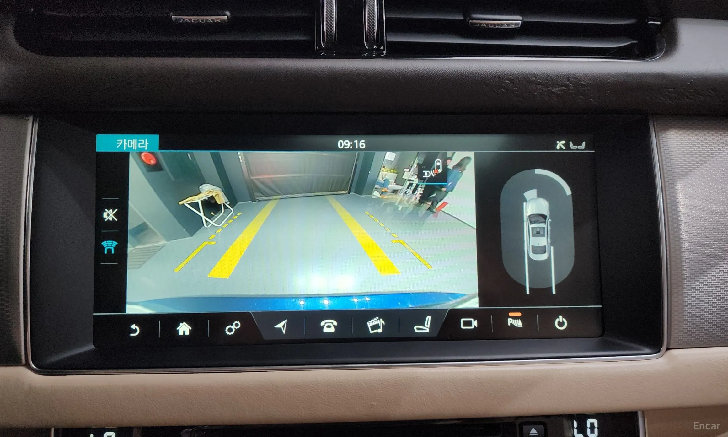 Jaguar XF (x260) превью 15