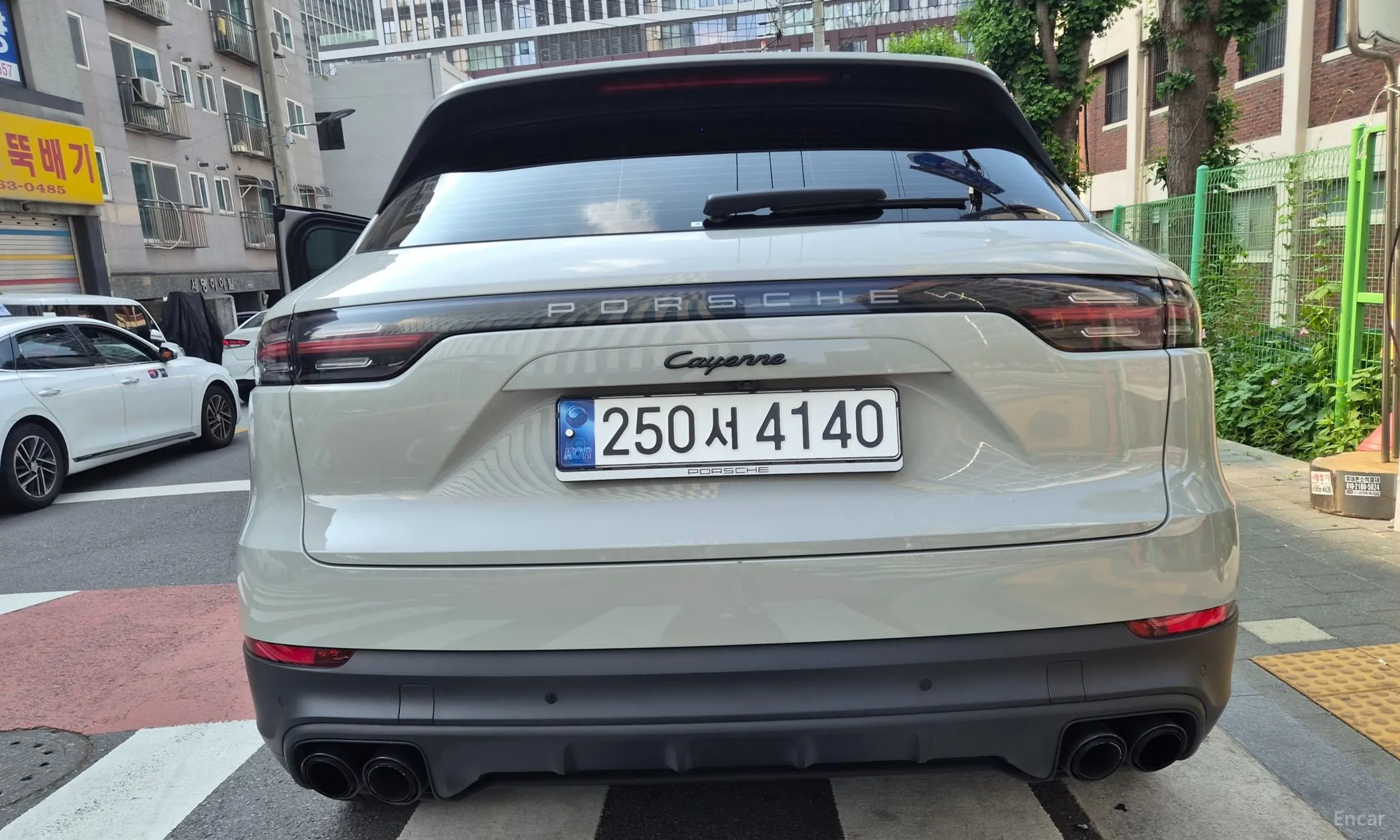 Porsche Cayenne (PO536)
