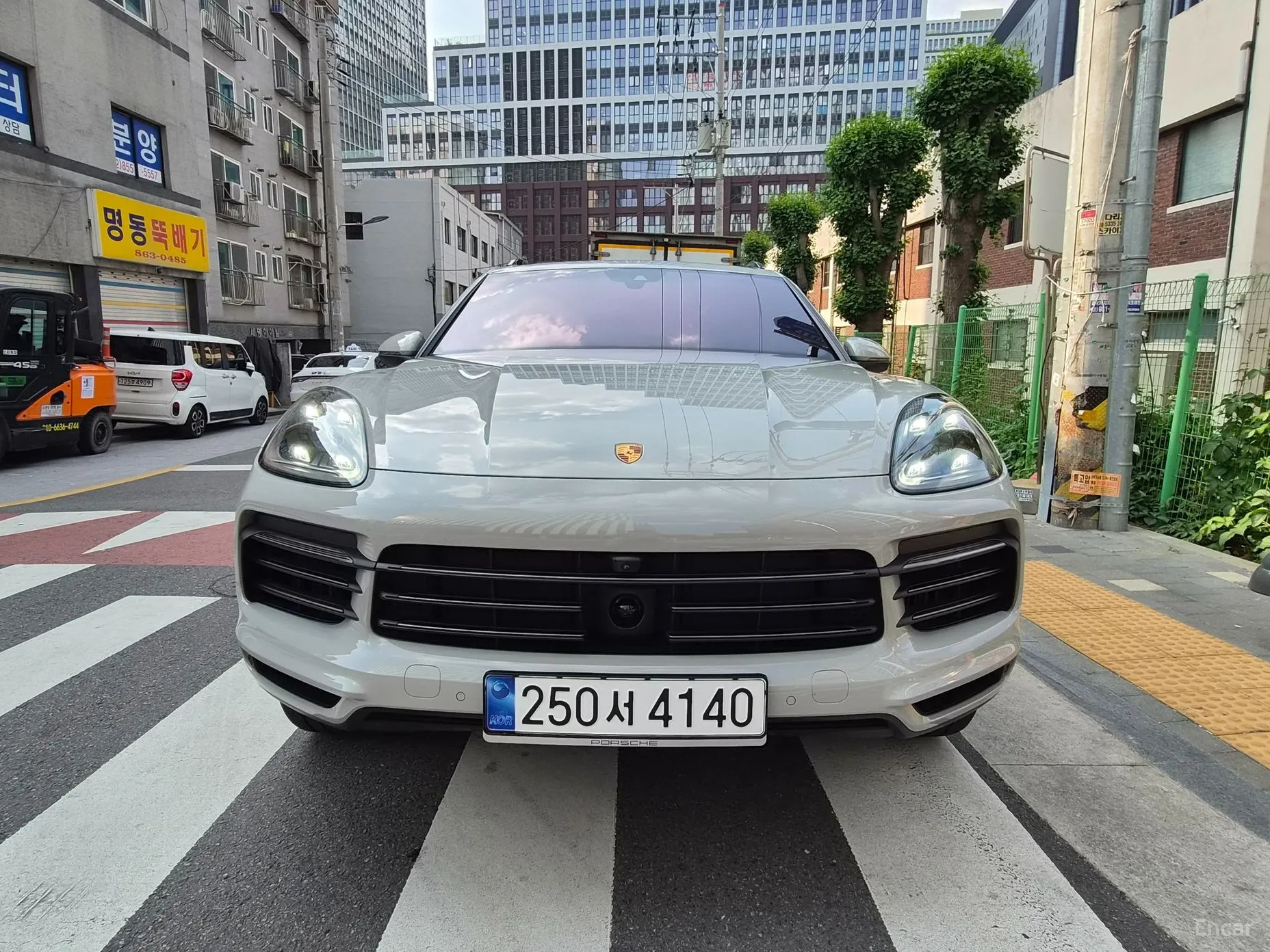 Porsche Cayenne (PO536) превью 3