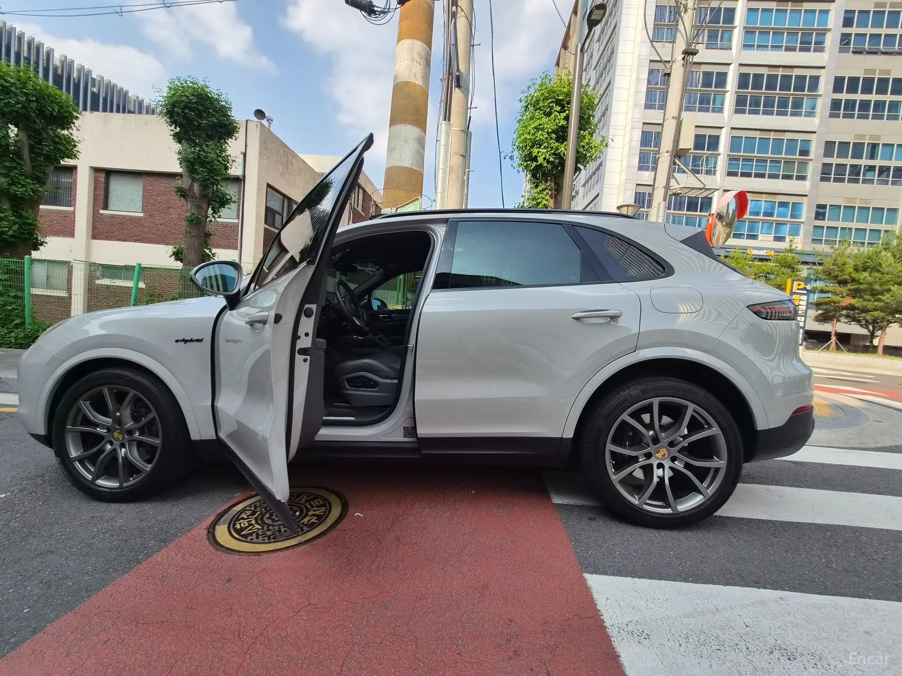 Porsche Cayenne (PO536) превью 4