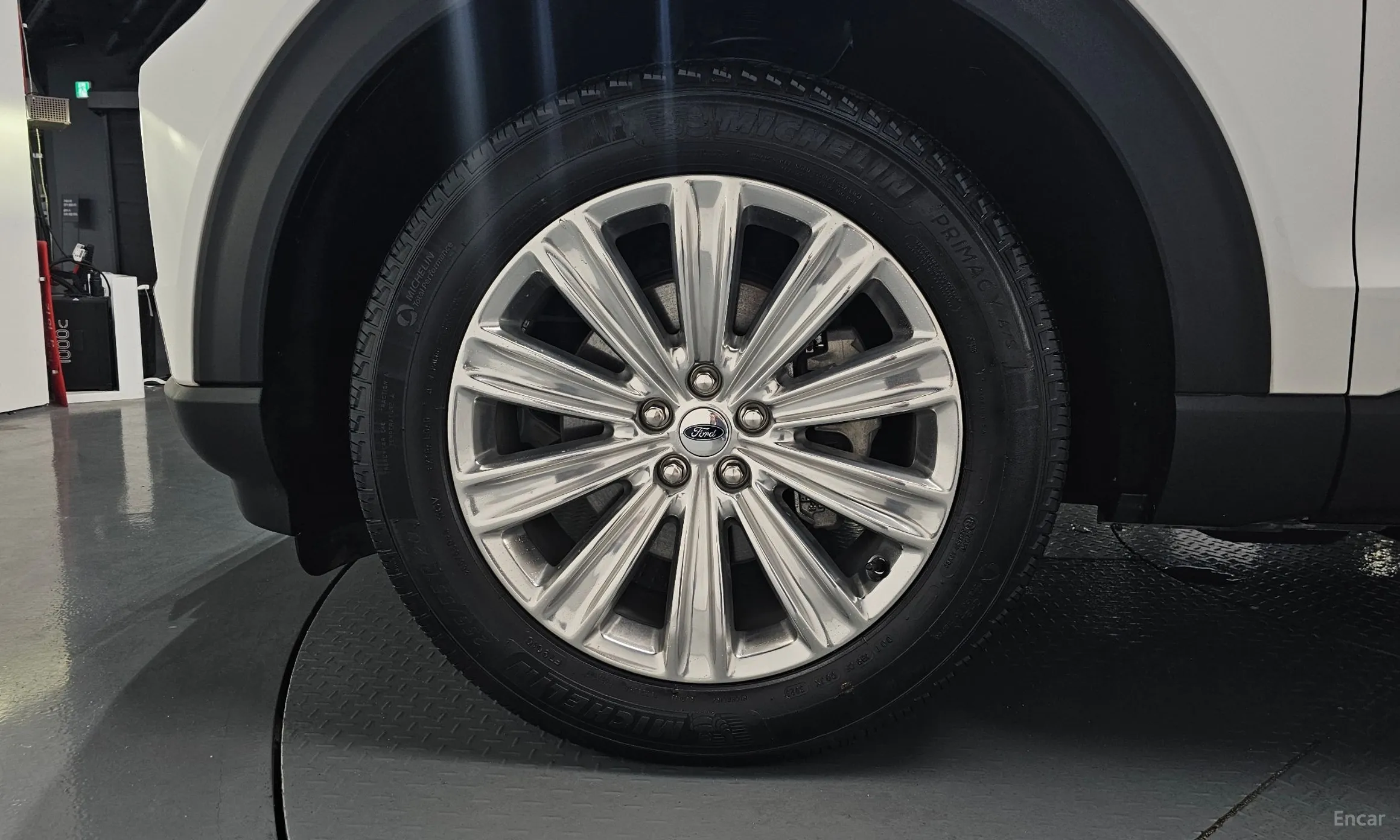 Ford Explorer 6th Generation превью 5