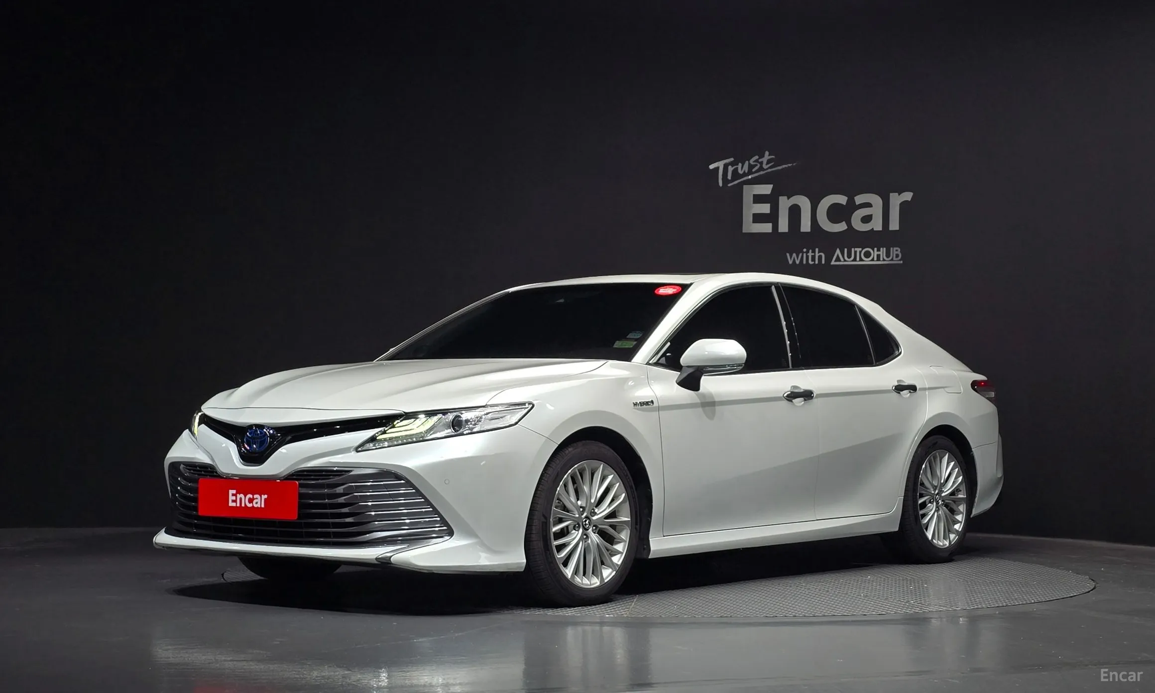 Camry (XV70)