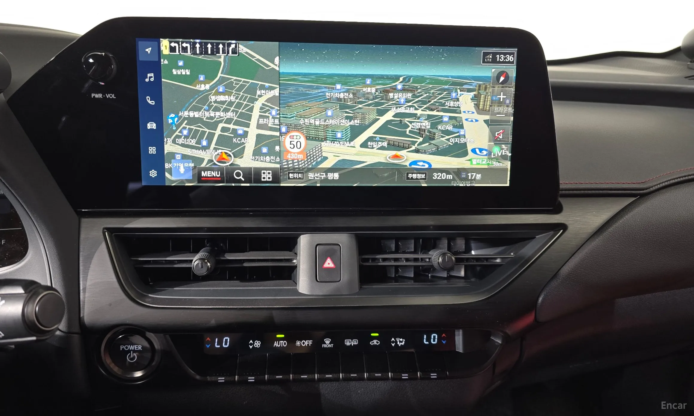 Lexus UX300h превью 12