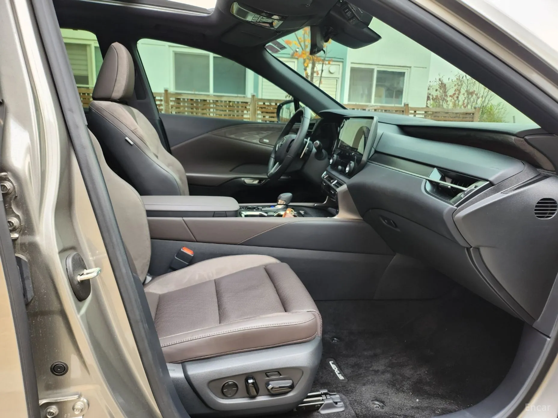 Lexus RX350h 5th Generation превью 12