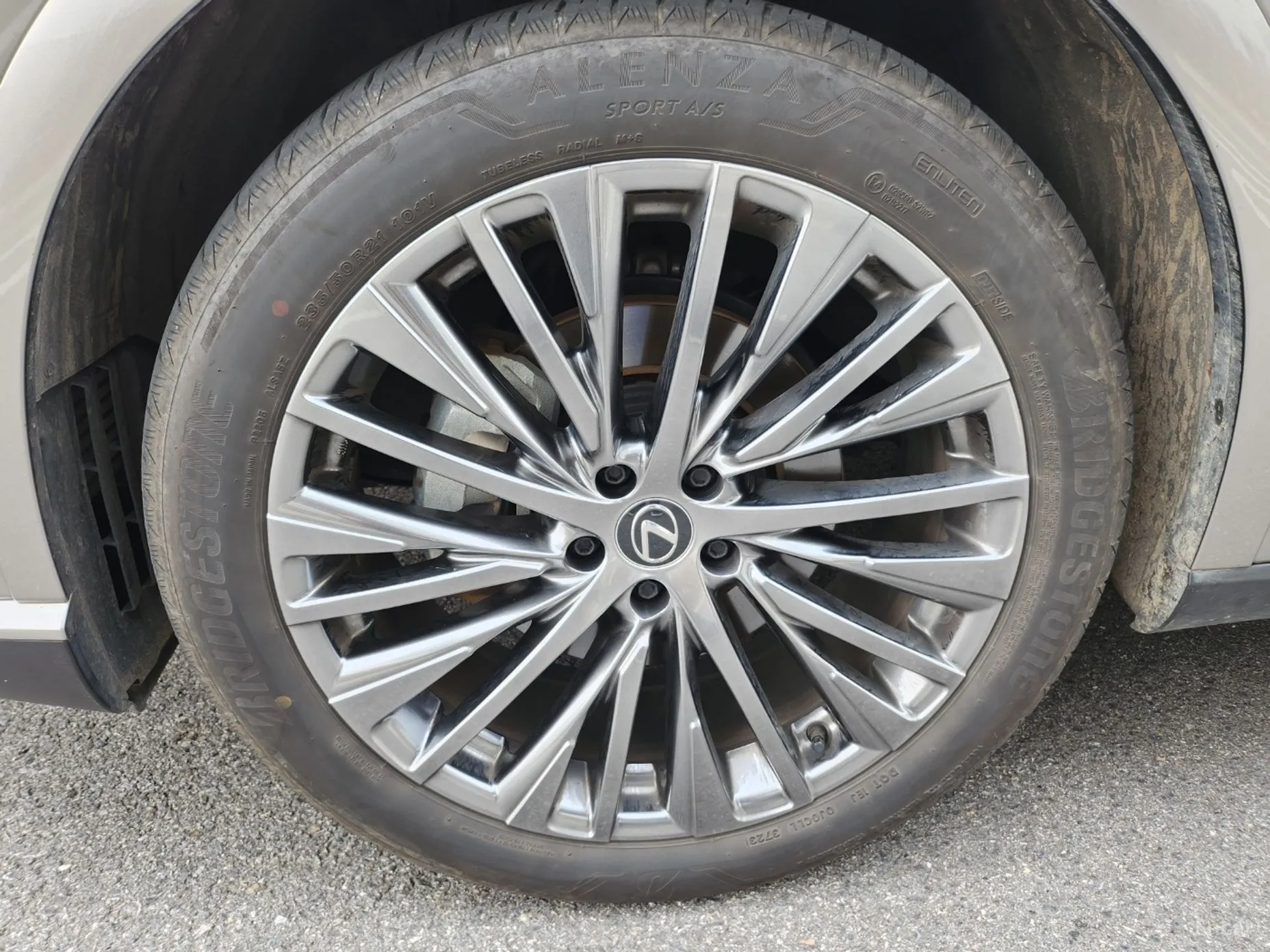 Lexus RX350h 5th Generation превью 19