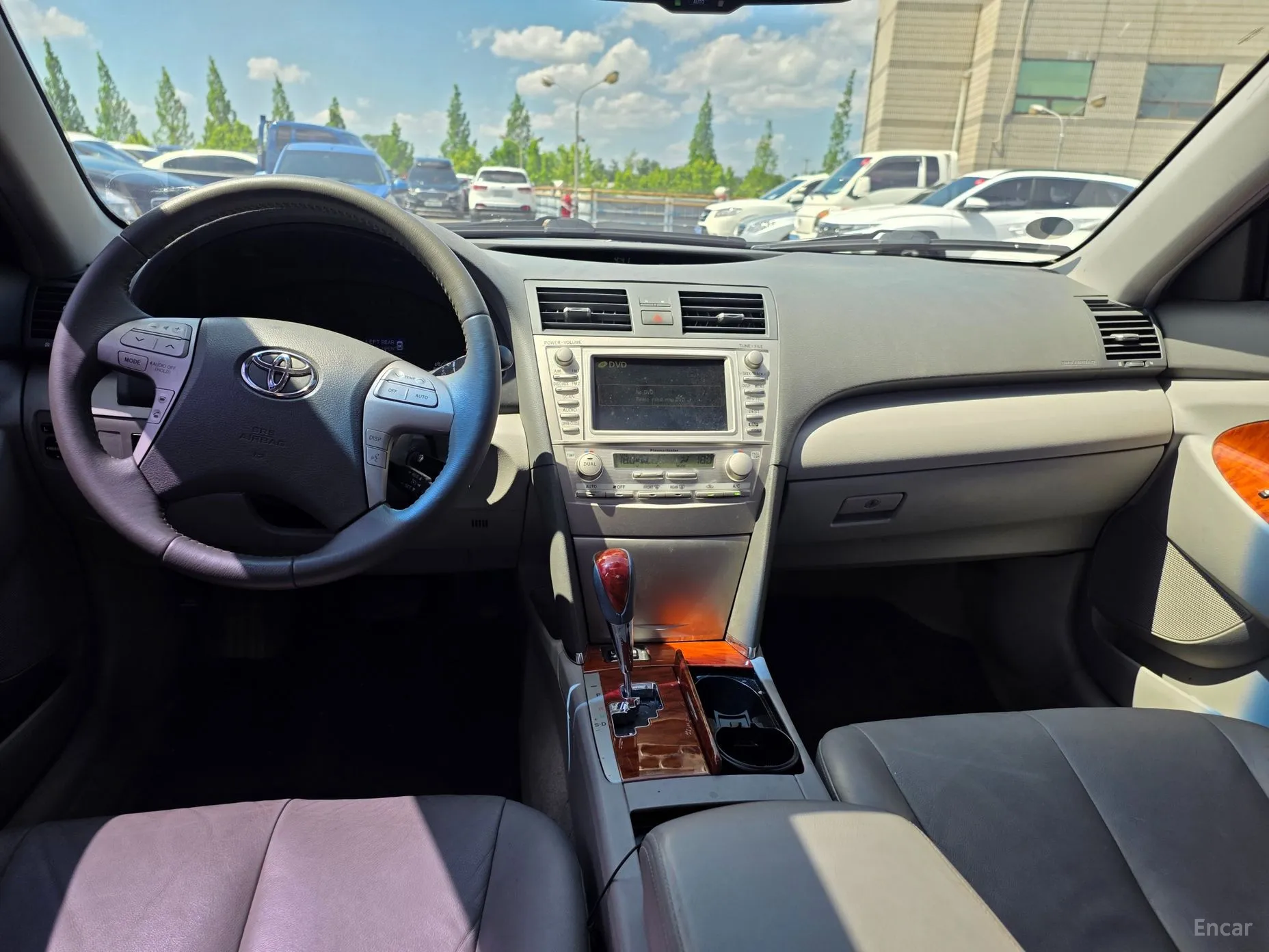 Toyota Camry превью 6