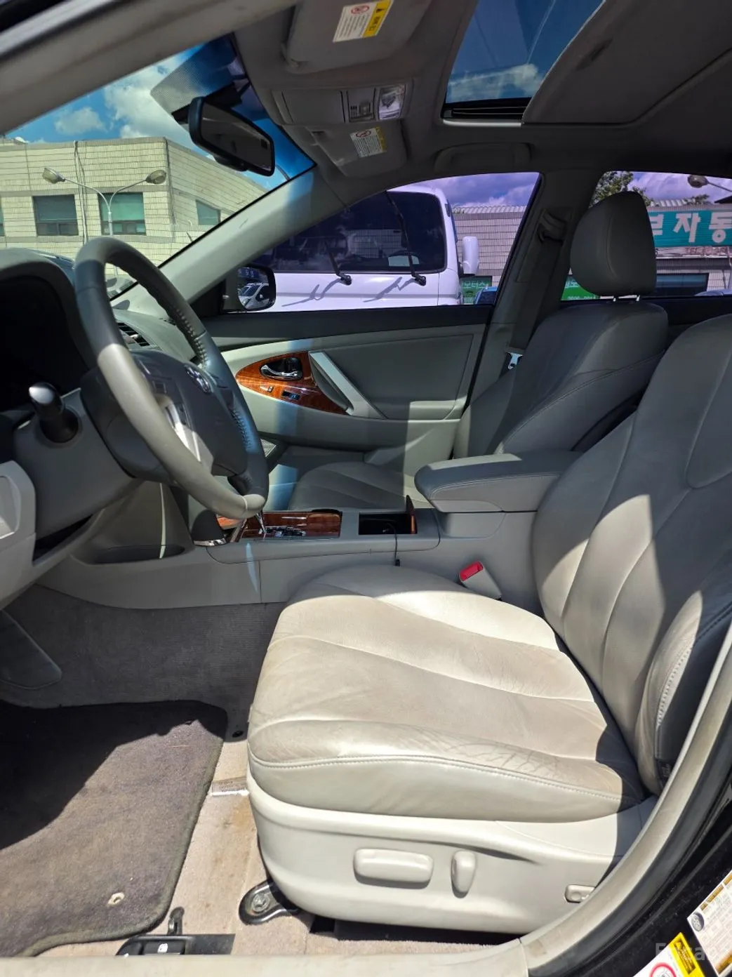Toyota Camry превью 9