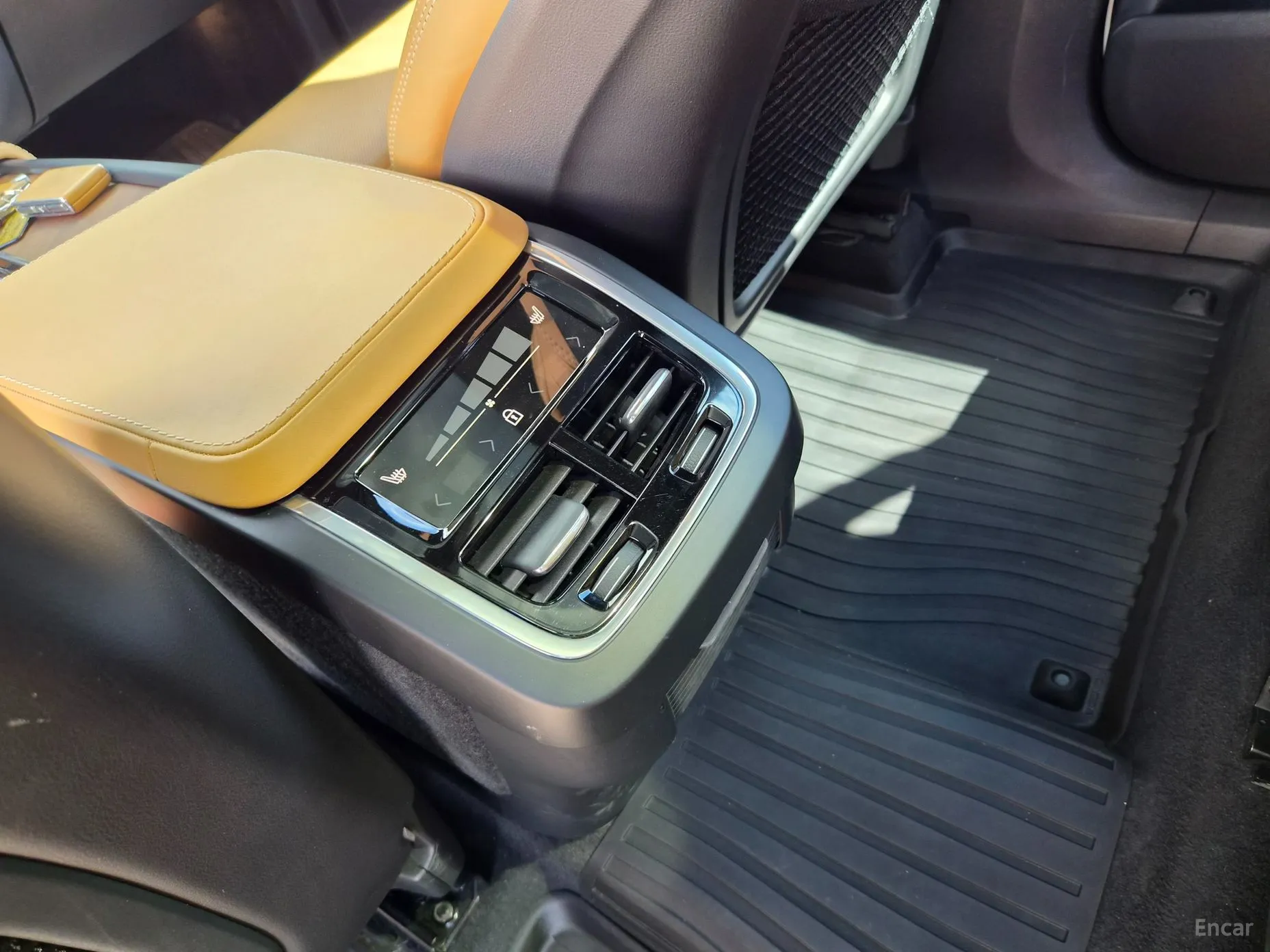 Volvo XC90 Gen 2 превью 18
