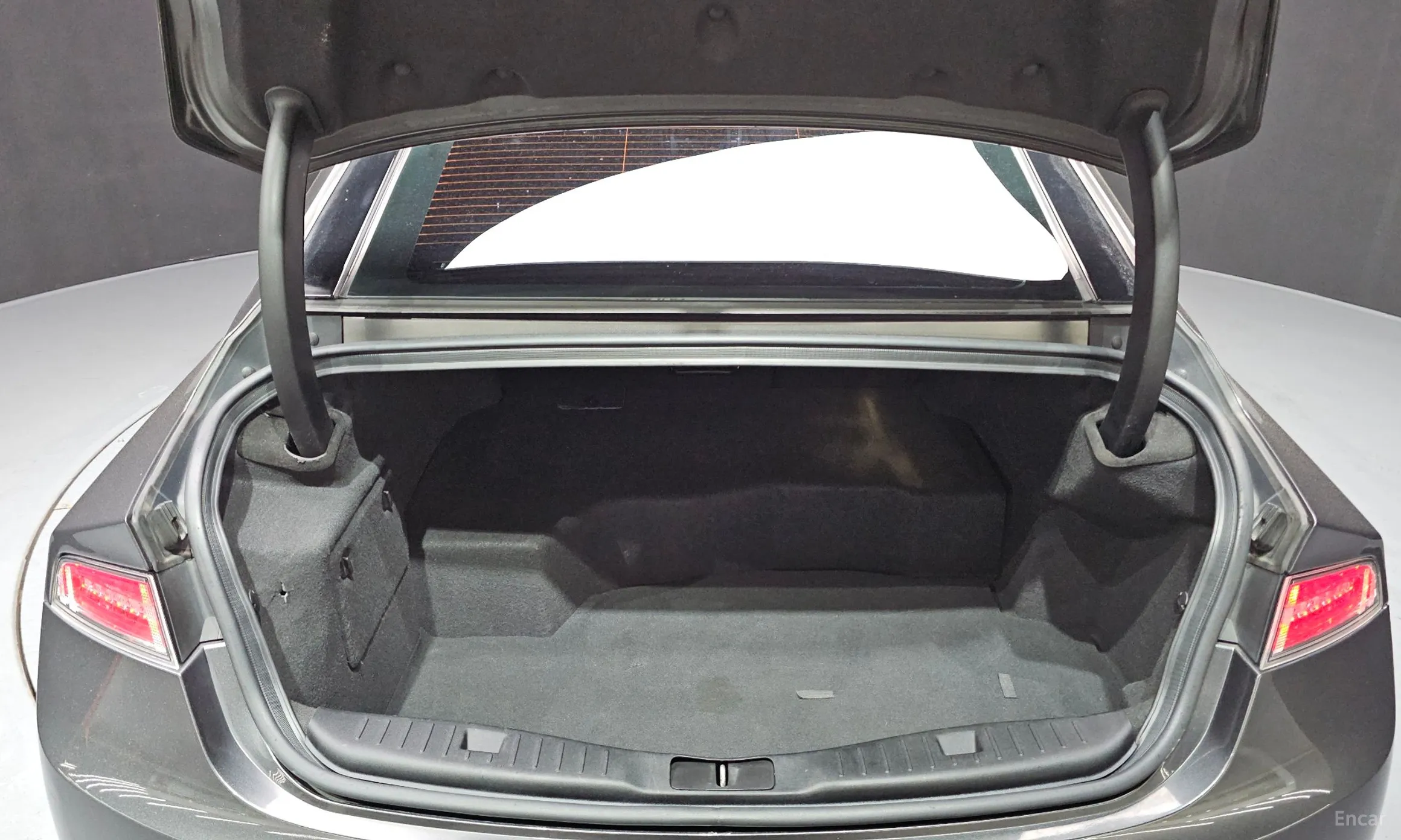 Lincoln New MKZ превью 20