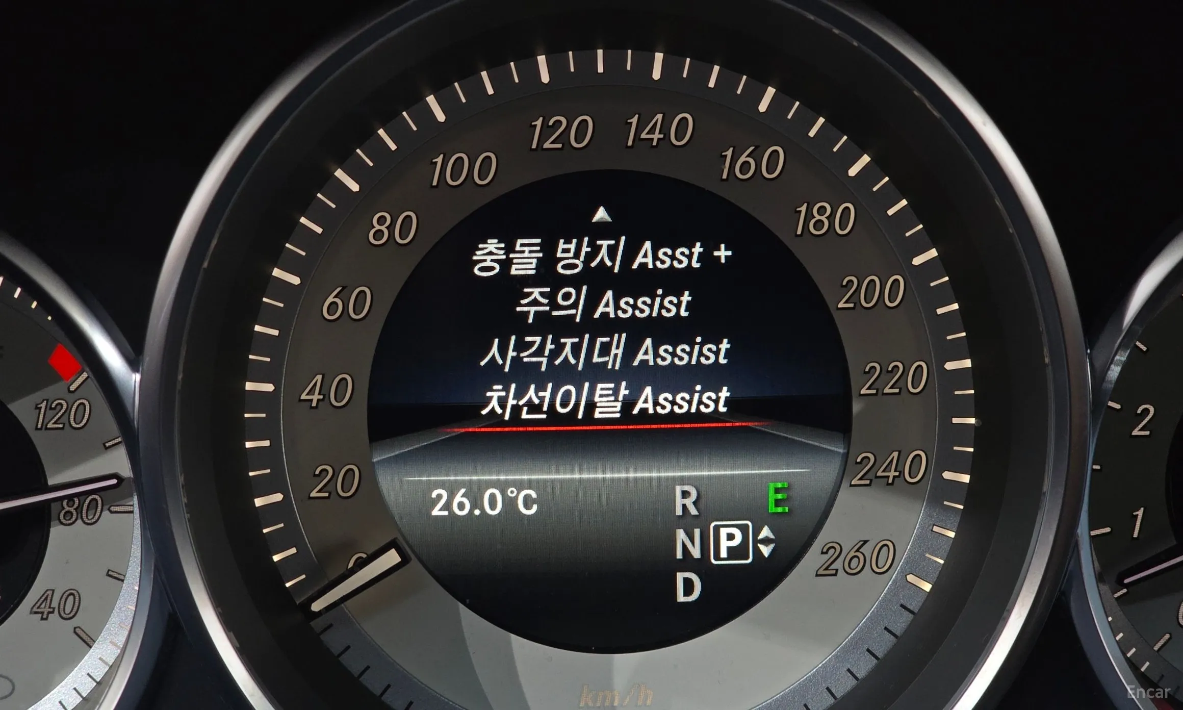 Mercedes Benz CLS-Class W218 превью 18