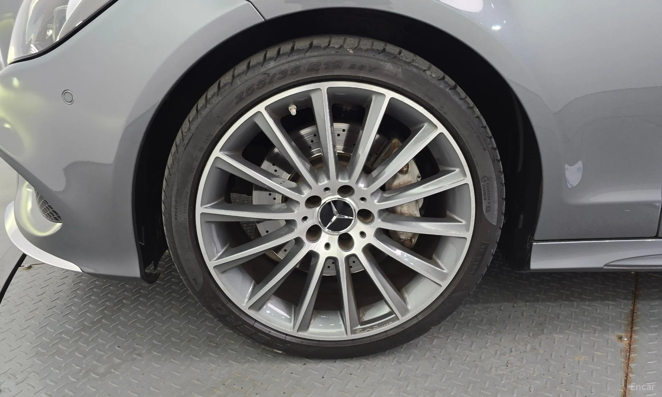 Mercedes Benz CLS-Class W218 превью 5