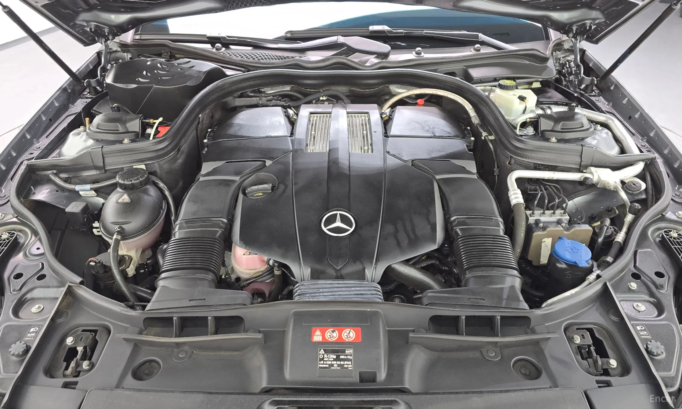 Mercedes Benz CLS-Class W218 превью 6