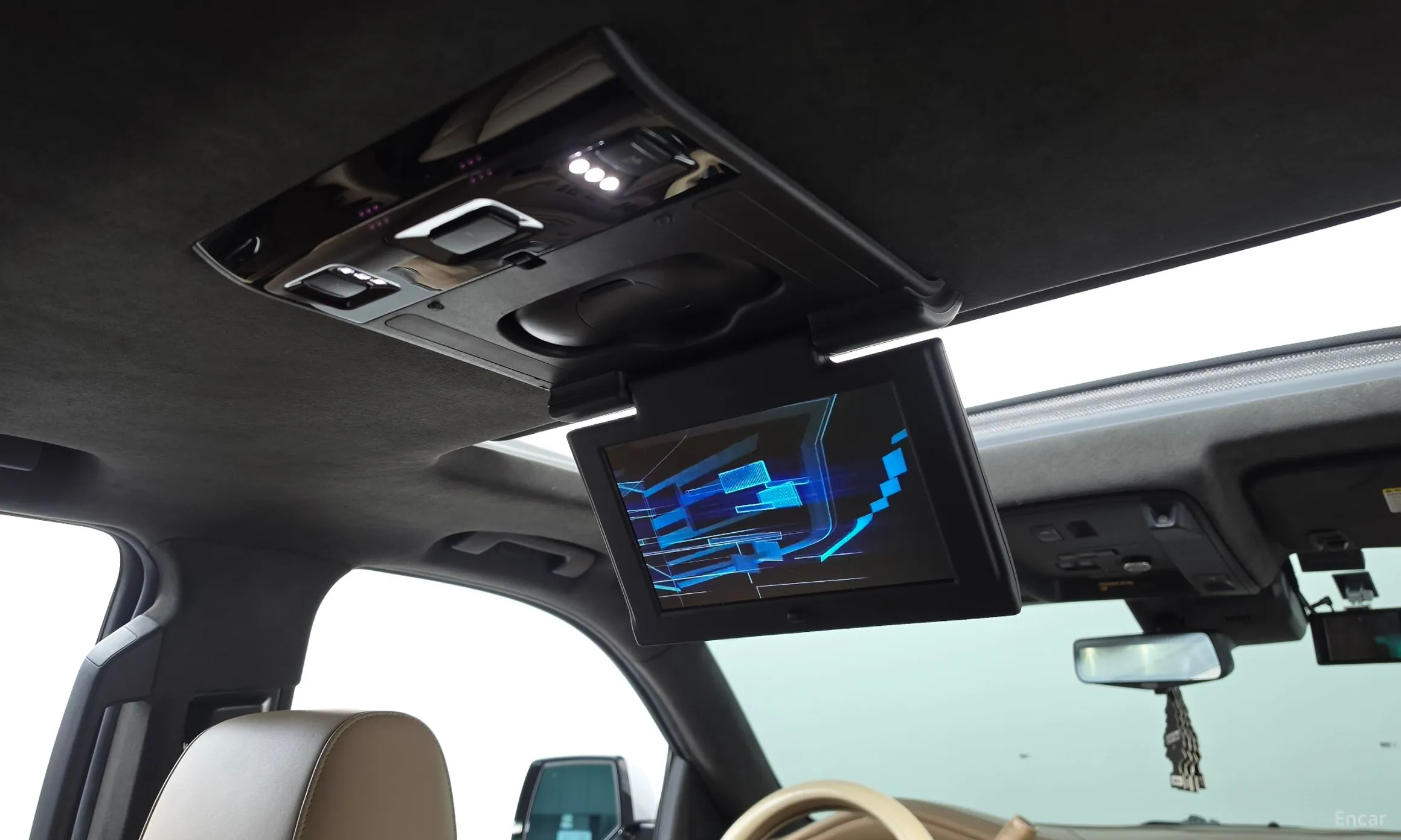 Cadillac Escalade превью 17
