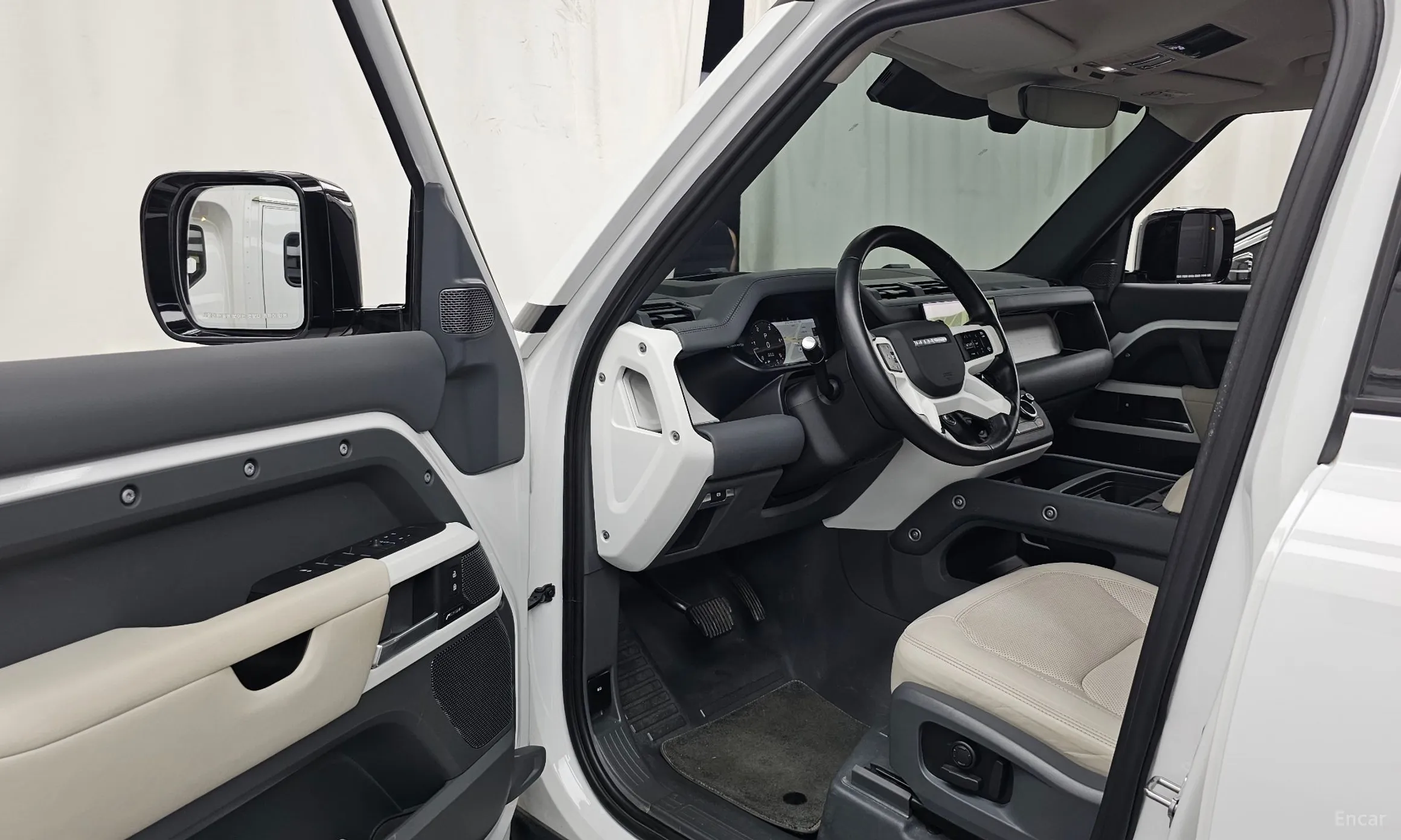 Land Rover Defender (L663) превью 10