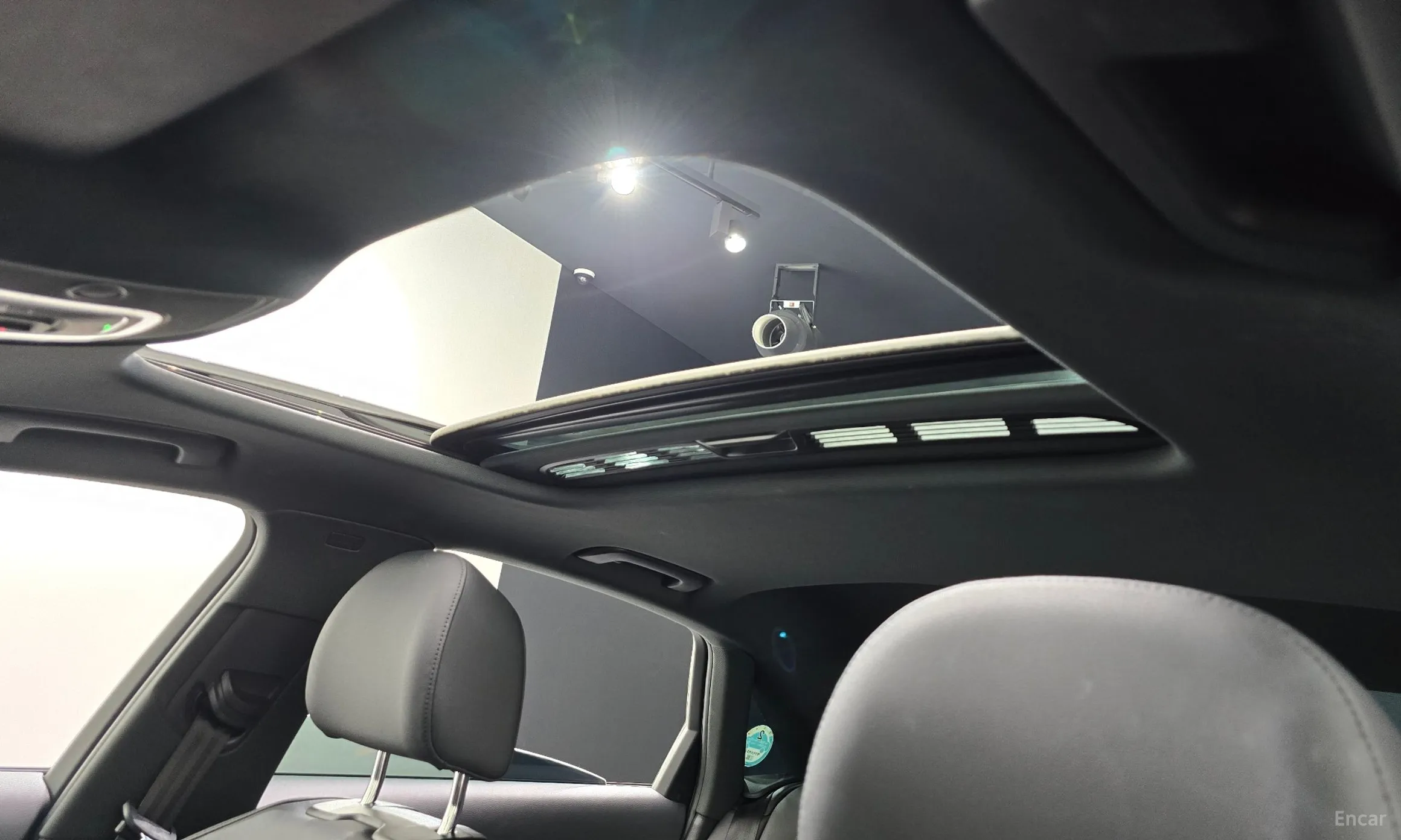 Audi A4 (B9) превью 17