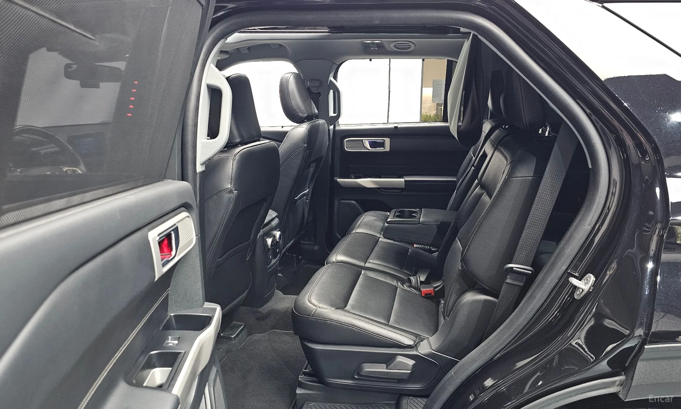 Ford Explorer 6th Generation превью 11