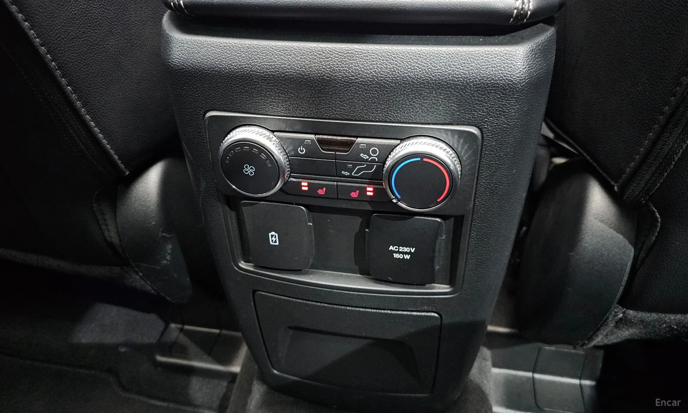 Ford Explorer 6th Generation превью 18