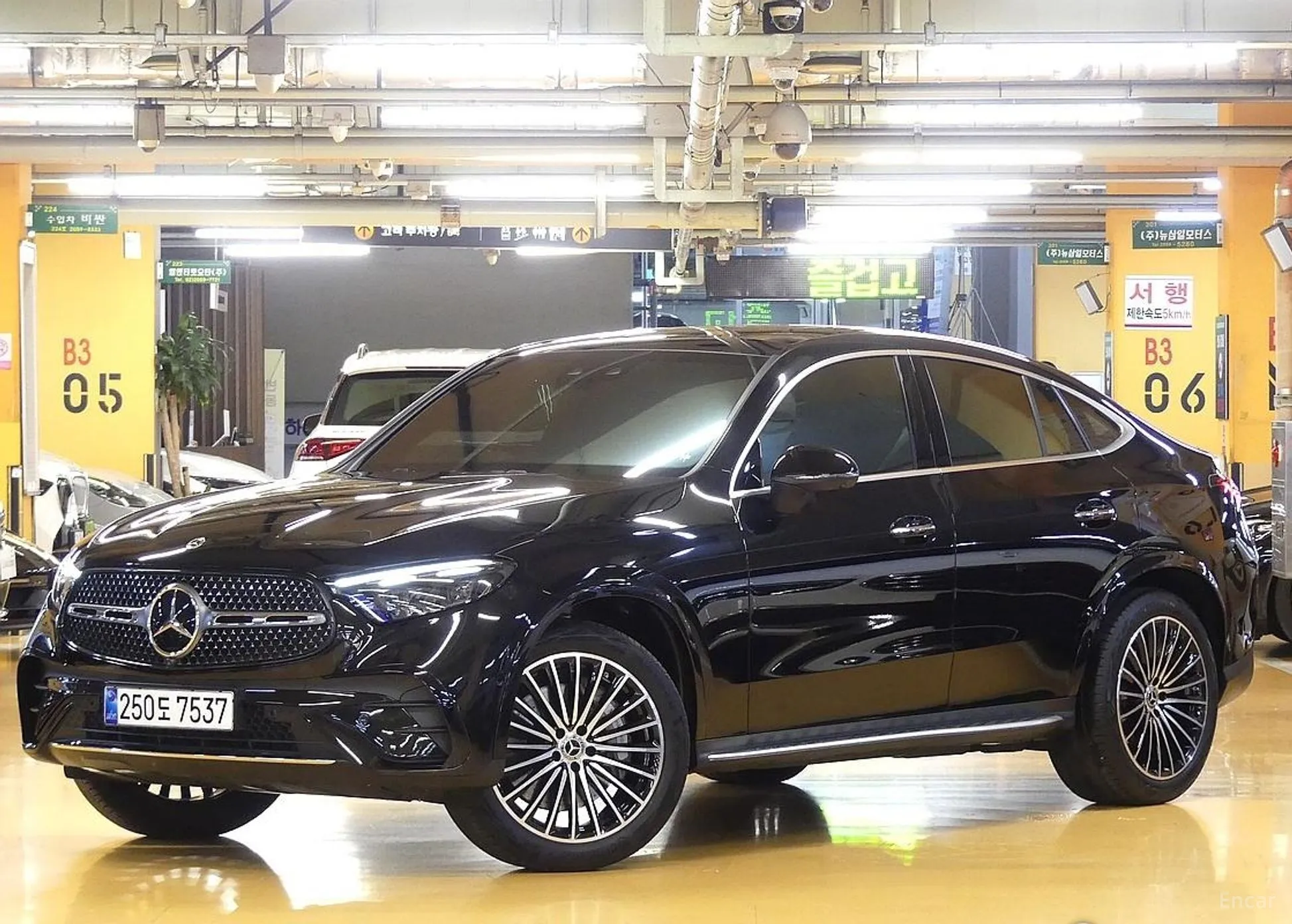 Mercedes Benz GLC-Class X254