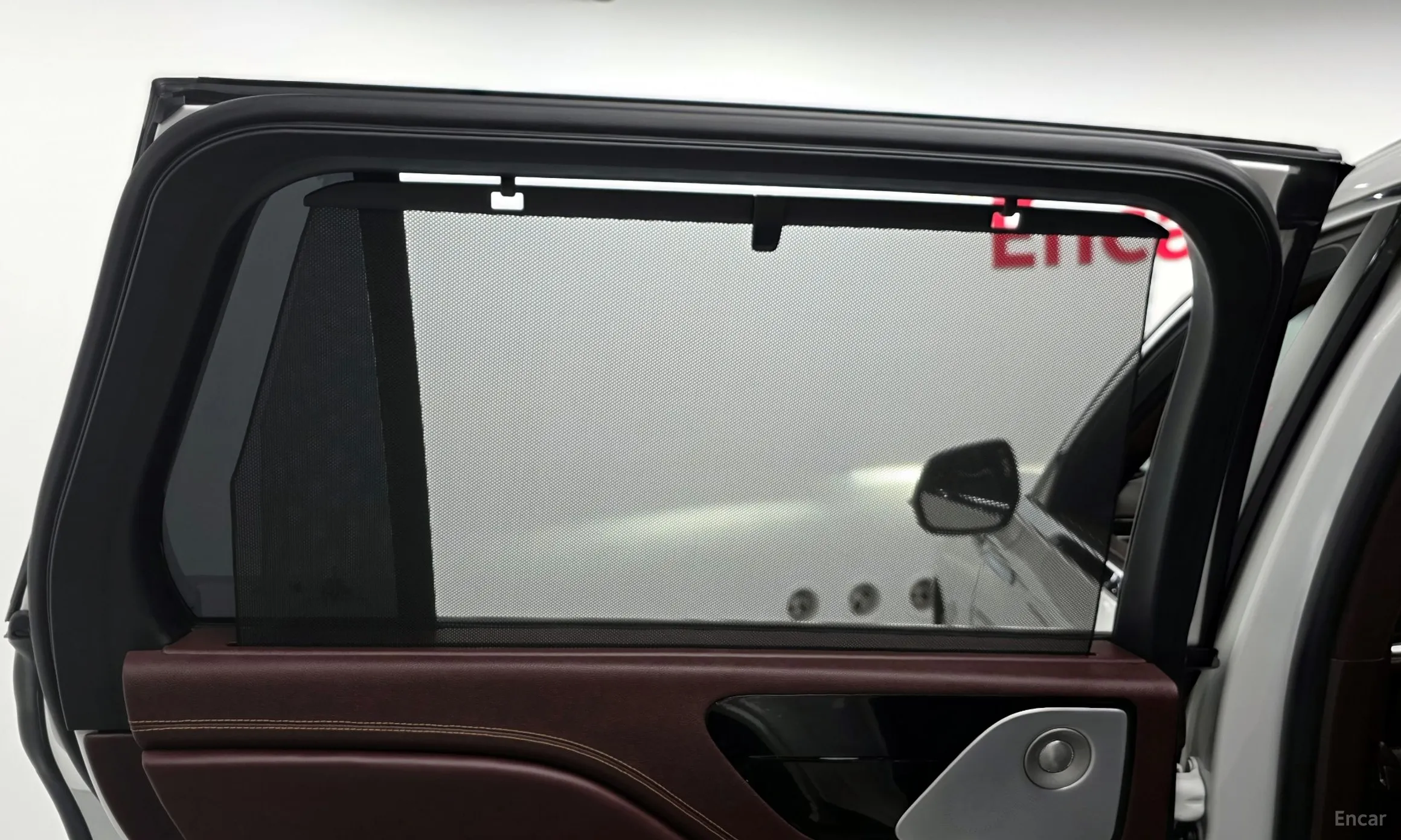 Lincoln Aviator 2nd Generation превью 18