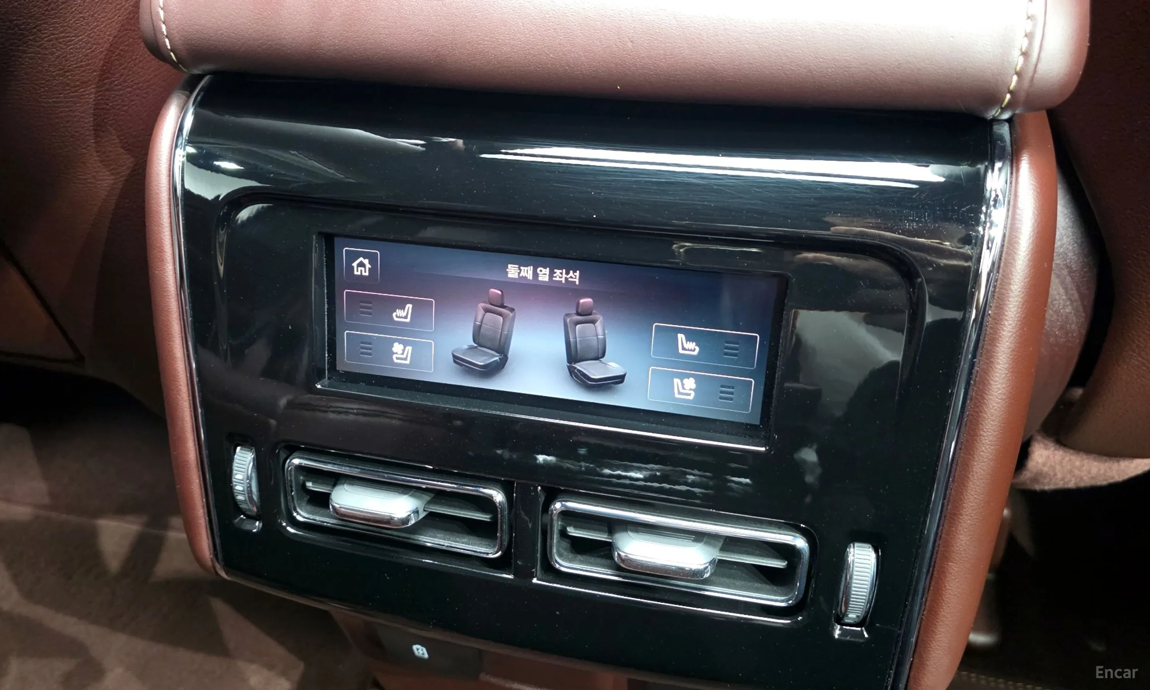Lincoln Aviator 2nd Generation превью 19