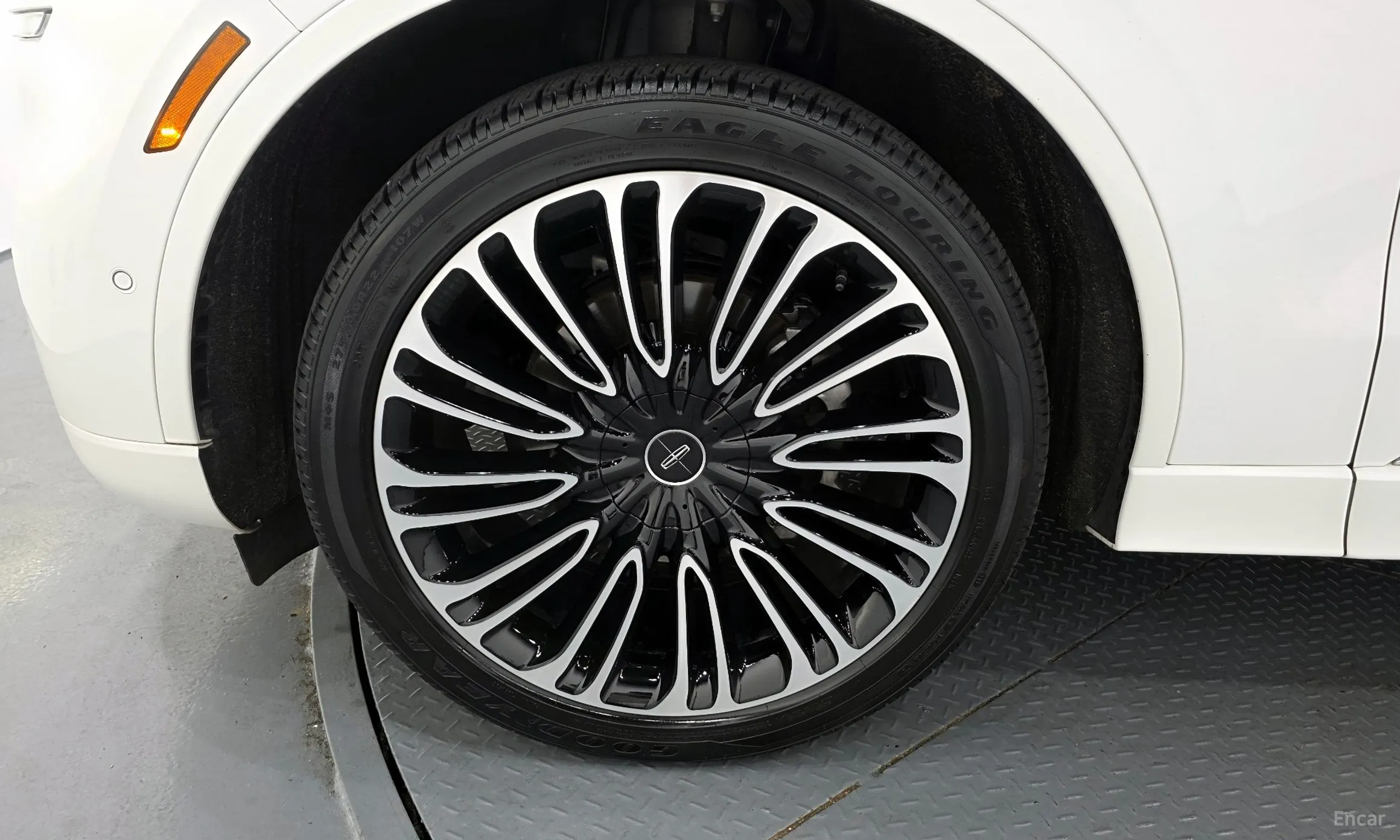 Lincoln Aviator 2nd Generation превью 5