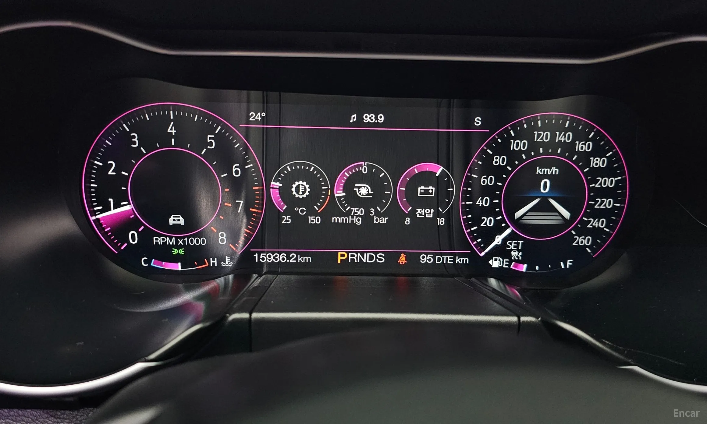 Ford Mustang превью 8