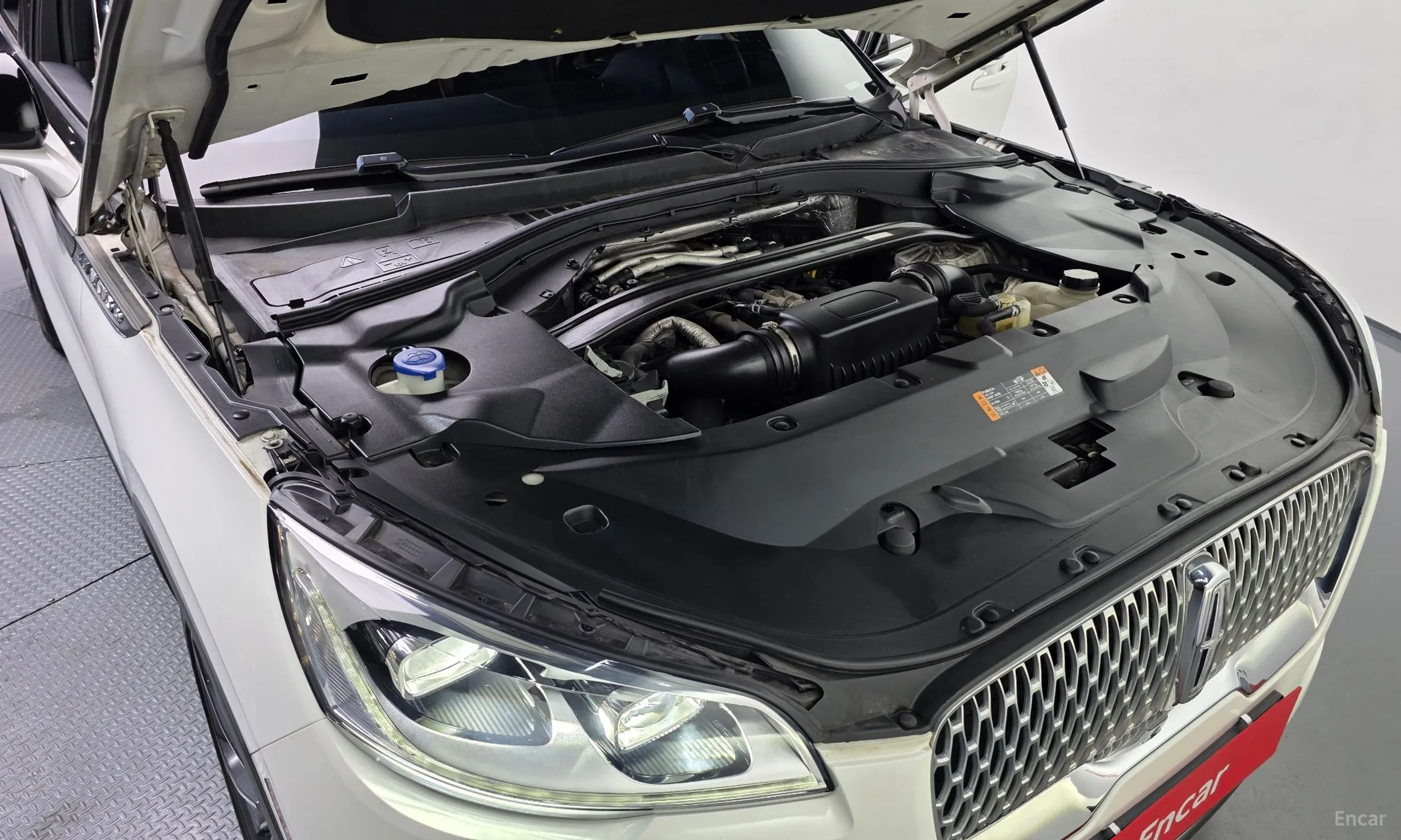Lincoln Aviator 2nd Generation превью 6