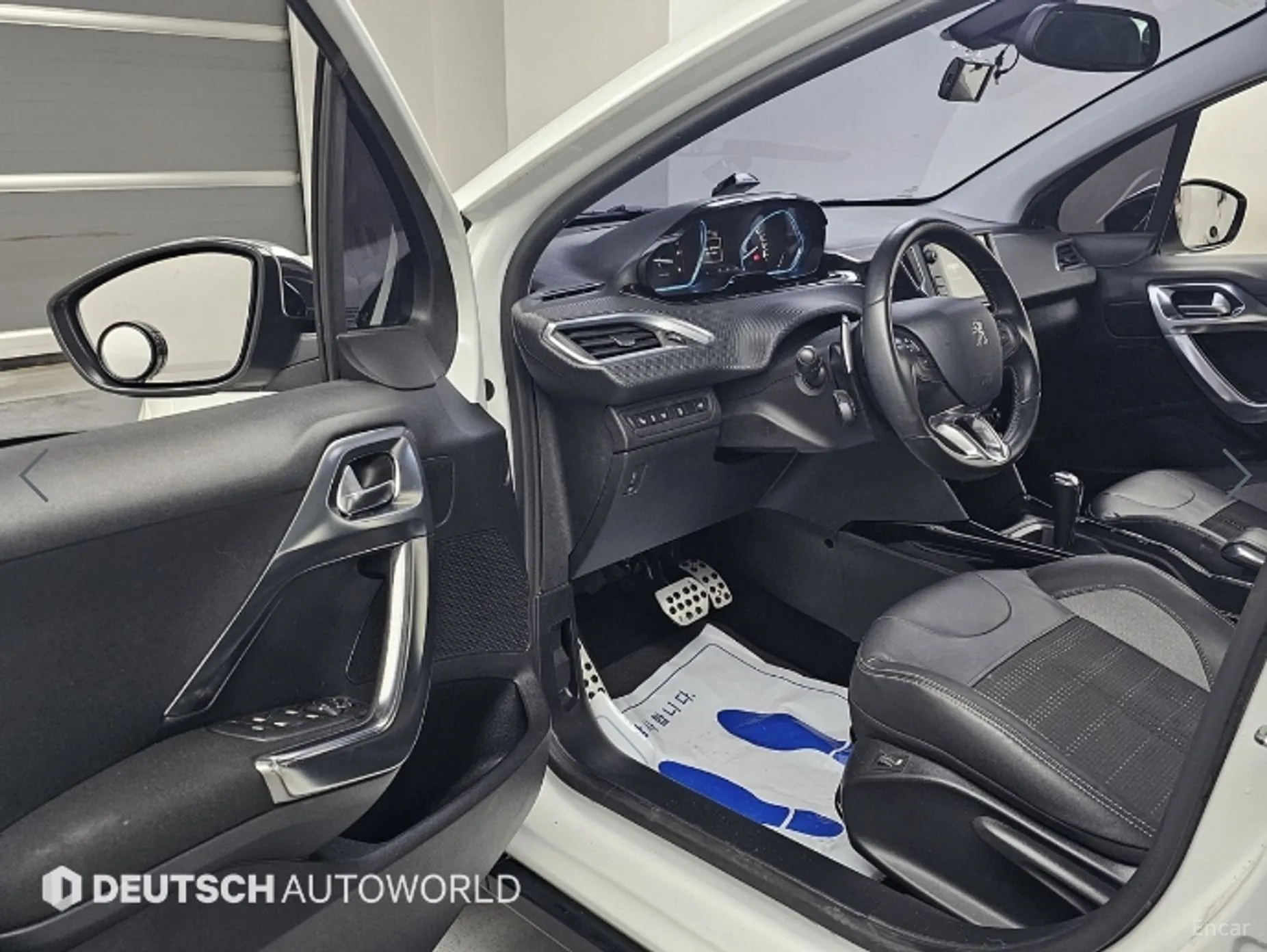 Peugeot 2008. превью 11