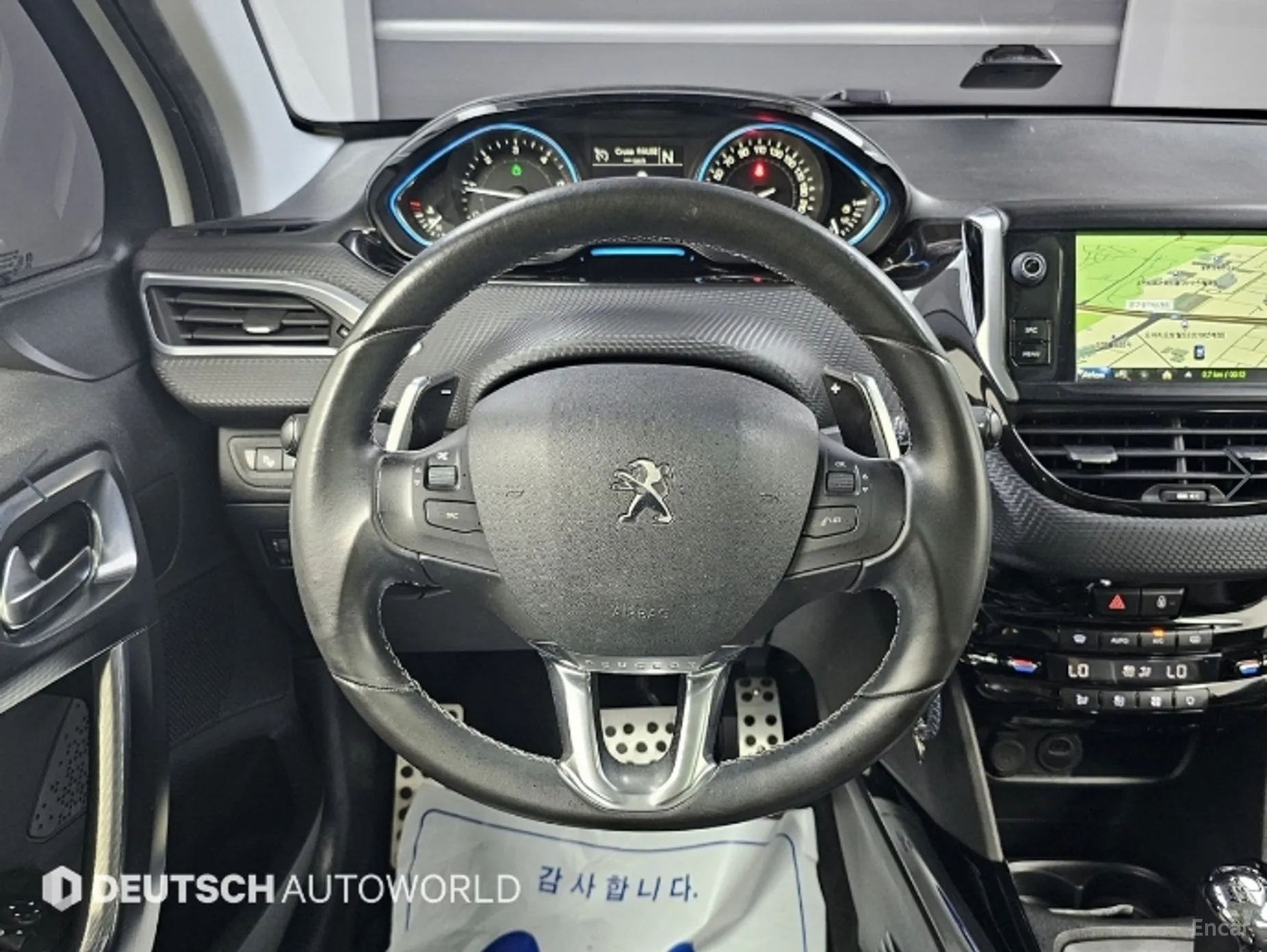 Peugeot 2008. превью 6