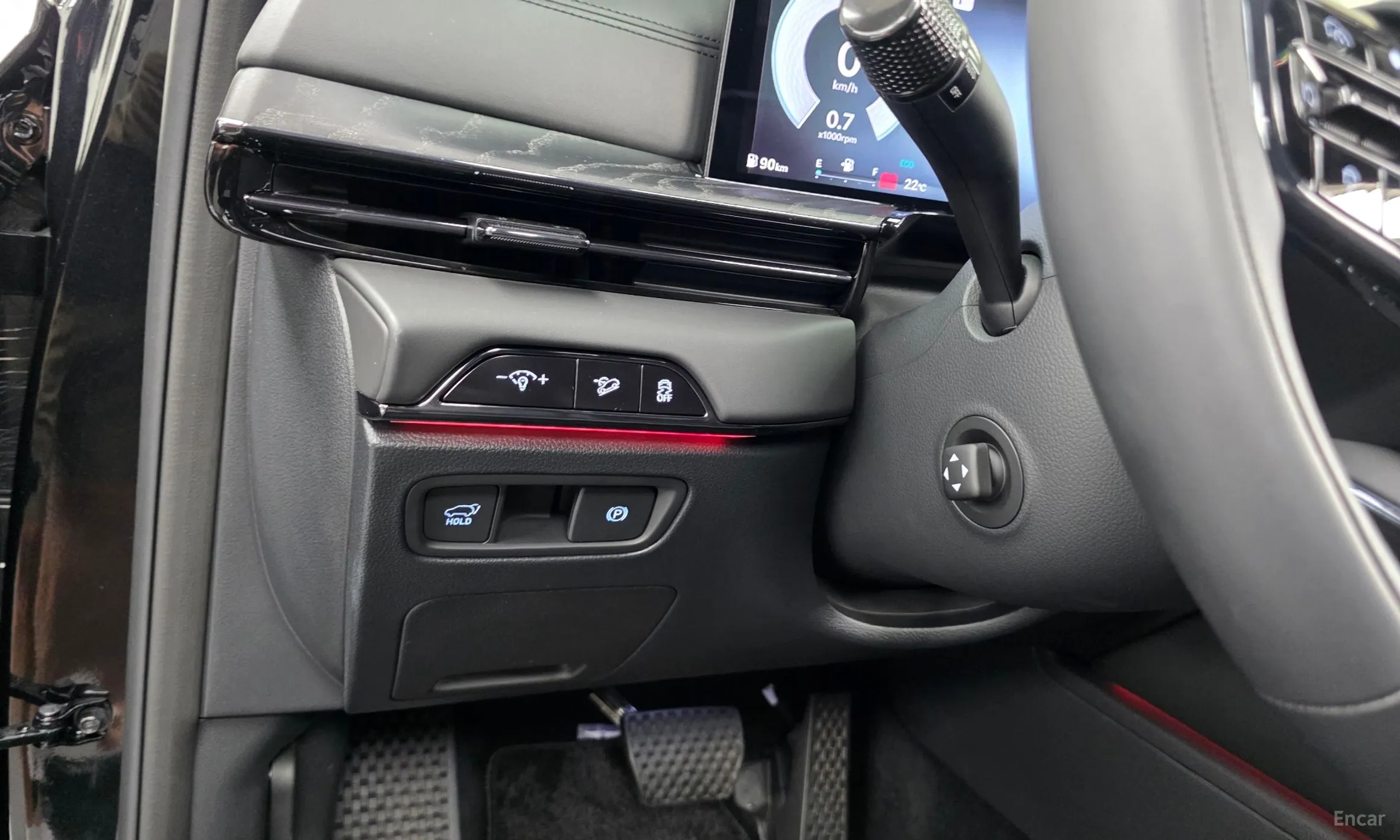 Genesis GV80 превью 16