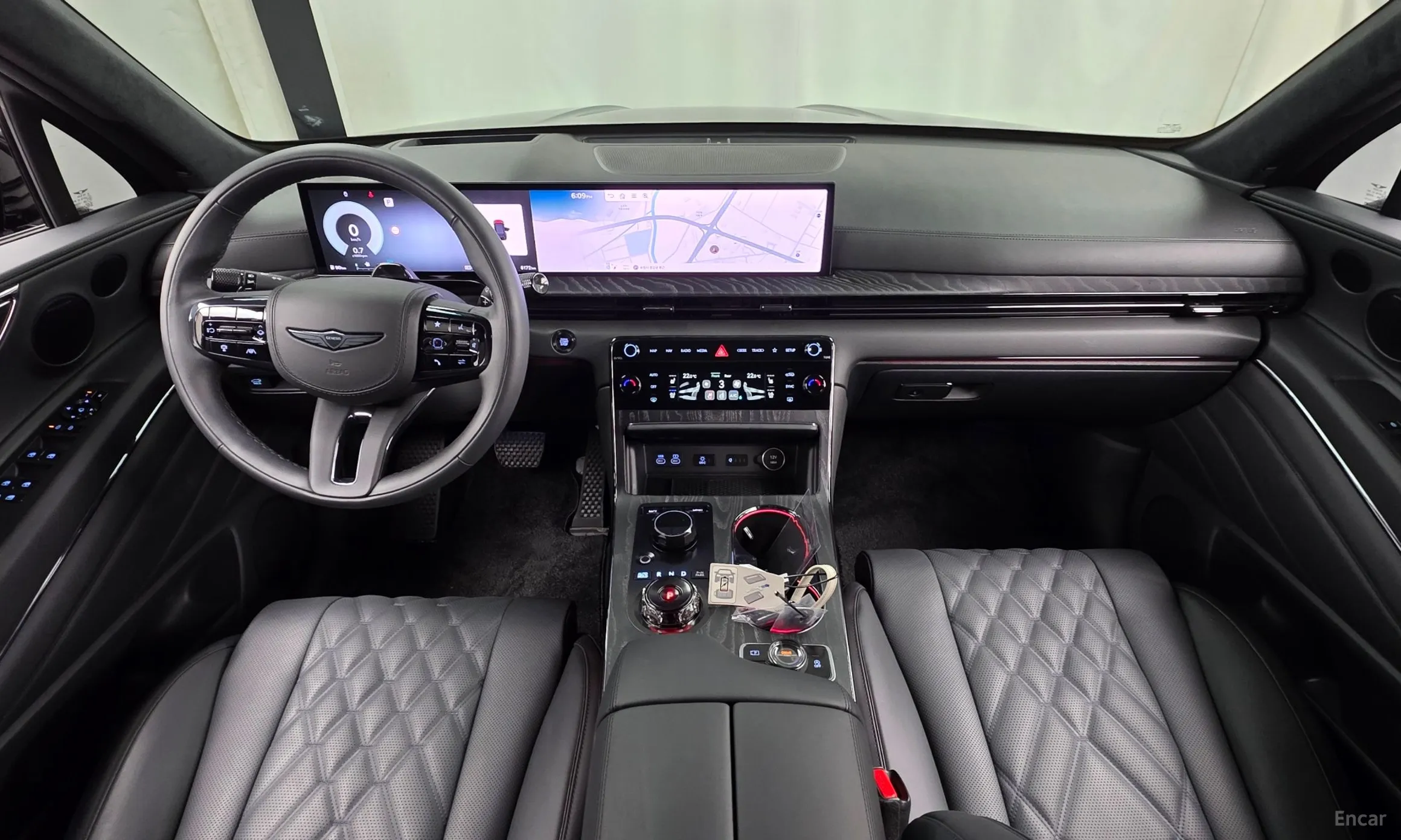 Genesis GV80 превью 7