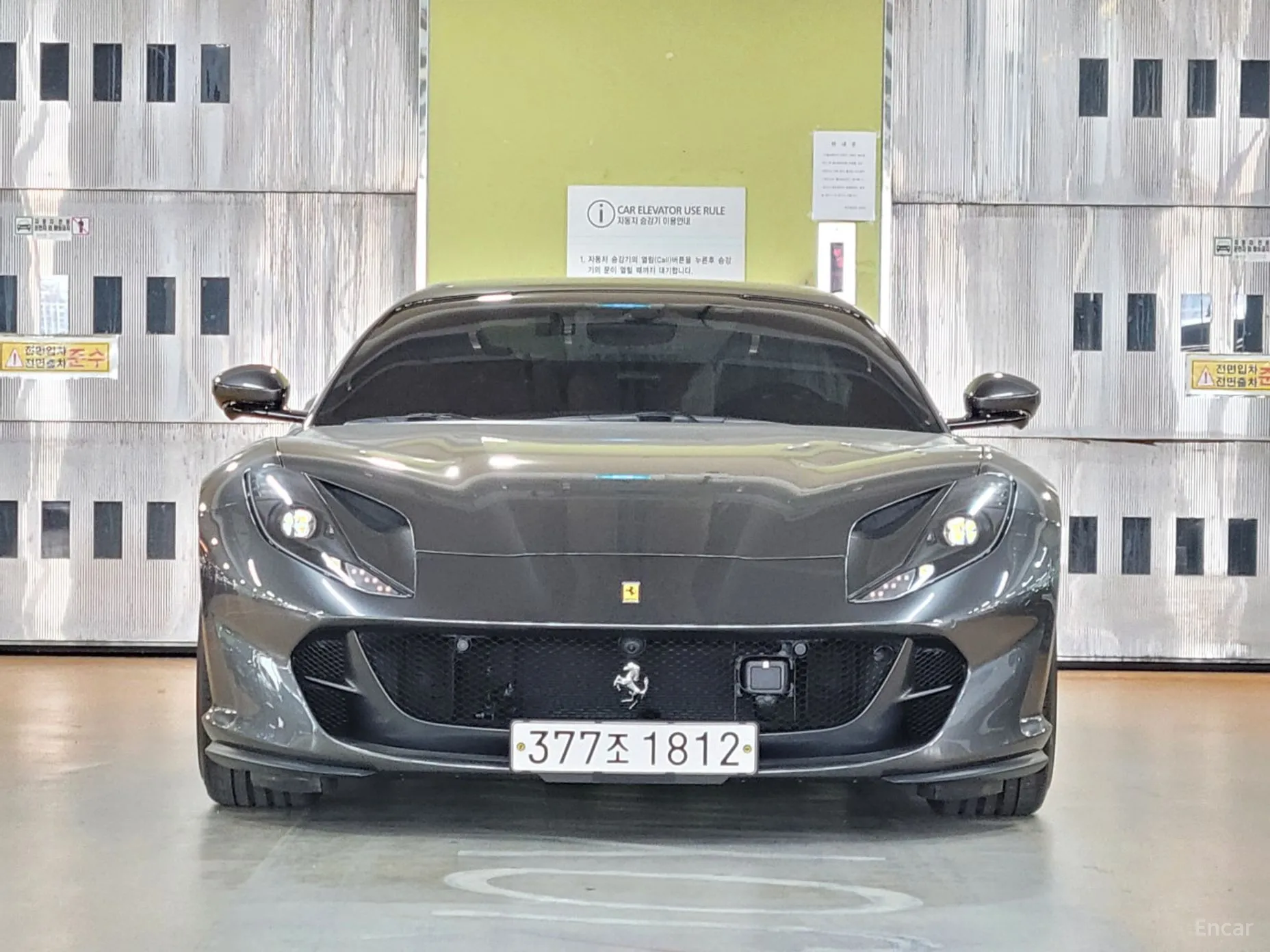 Ferrari 812 GTS превью 3