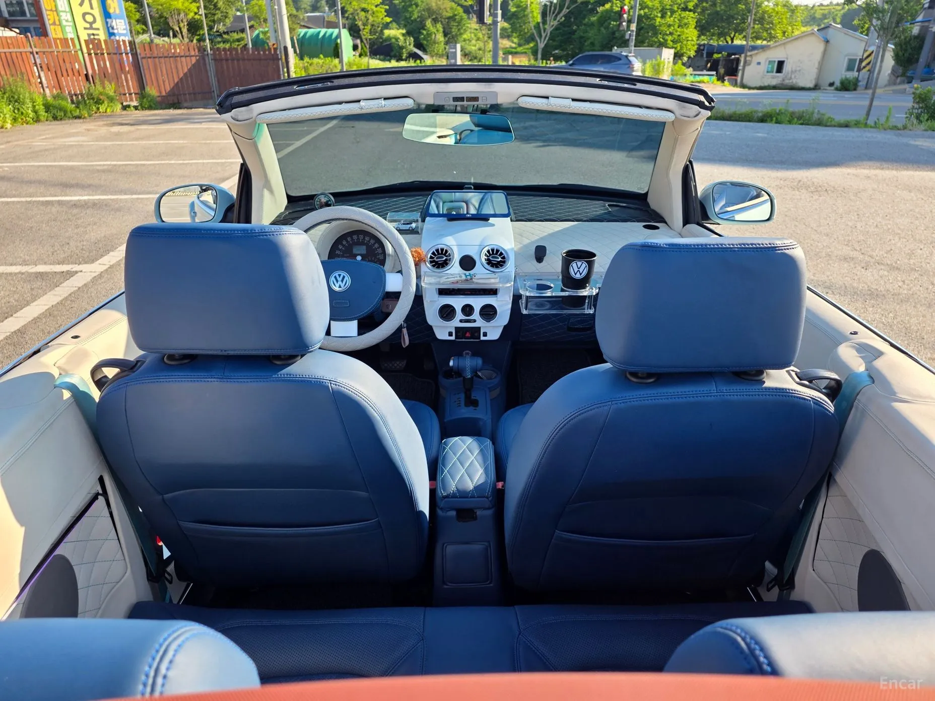 Volkswagen New Beetle превью 11