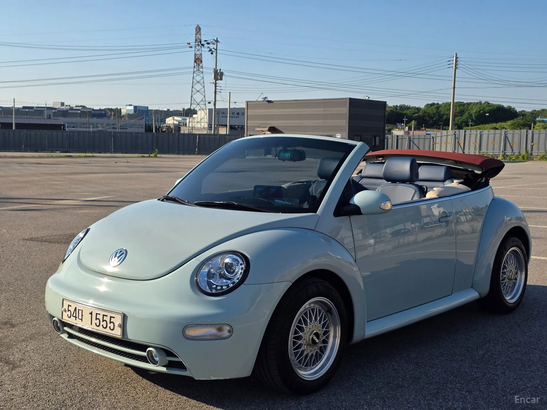 Volkswagen New Beetle превью 4
