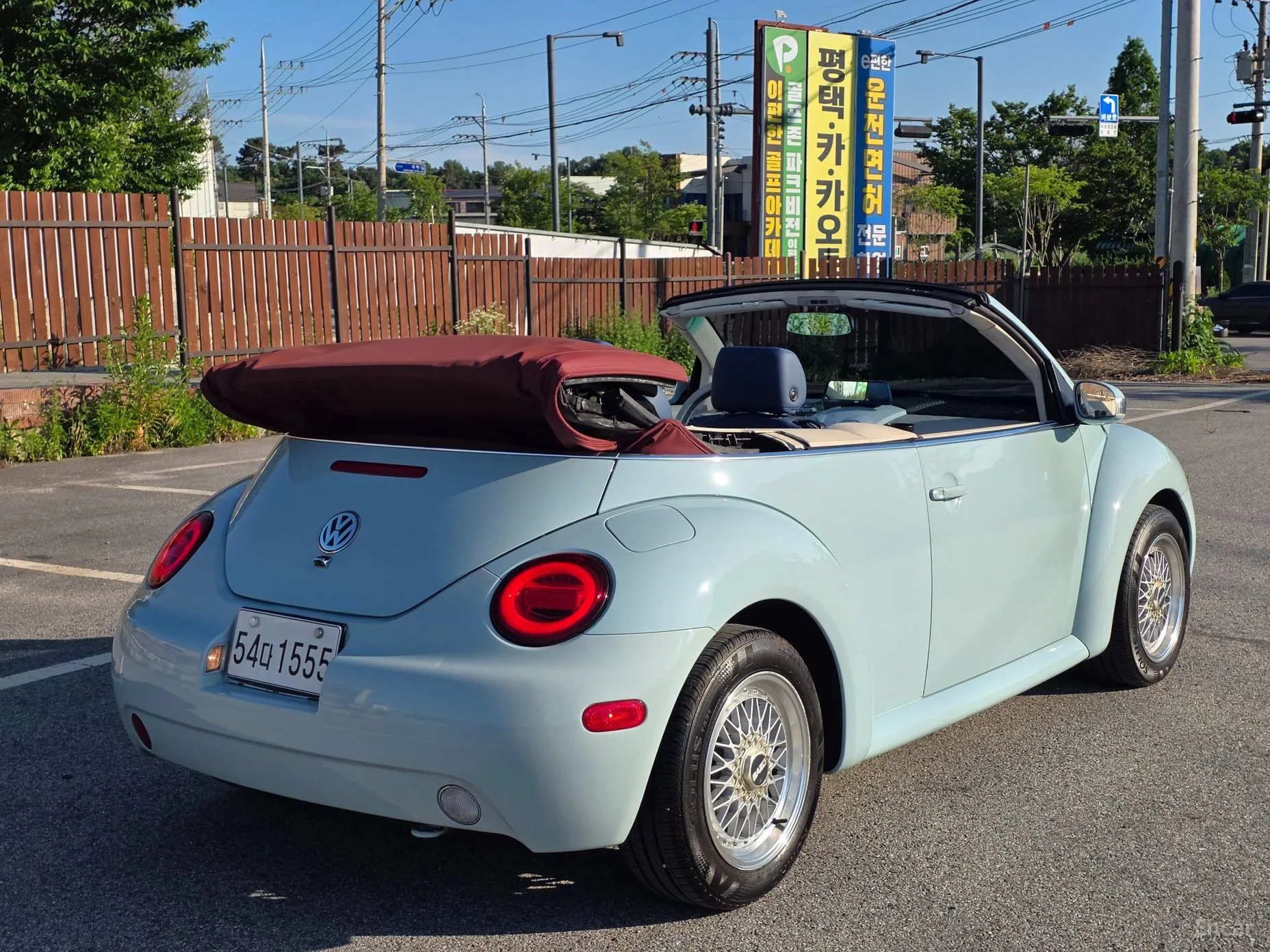 Volkswagen New Beetle превью 5