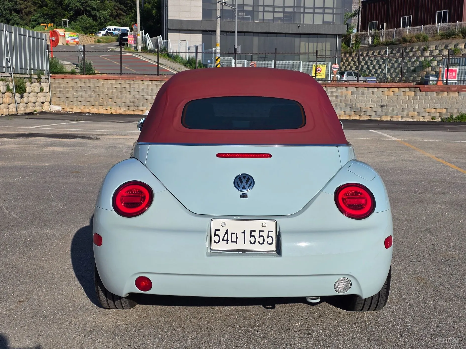 Volkswagen New Beetle превью 8