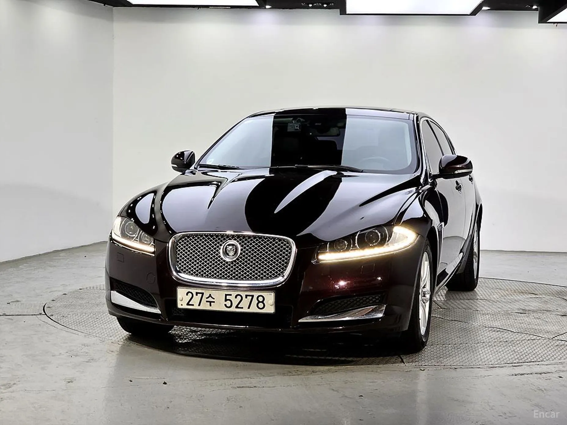 Jaguar New XF