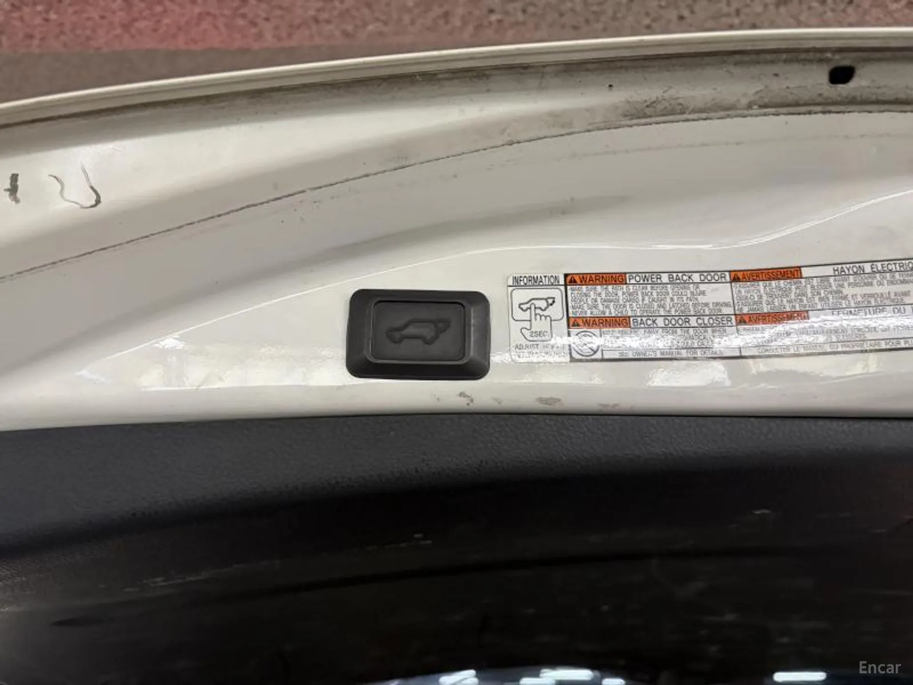 Toyota RAV4 превью 14