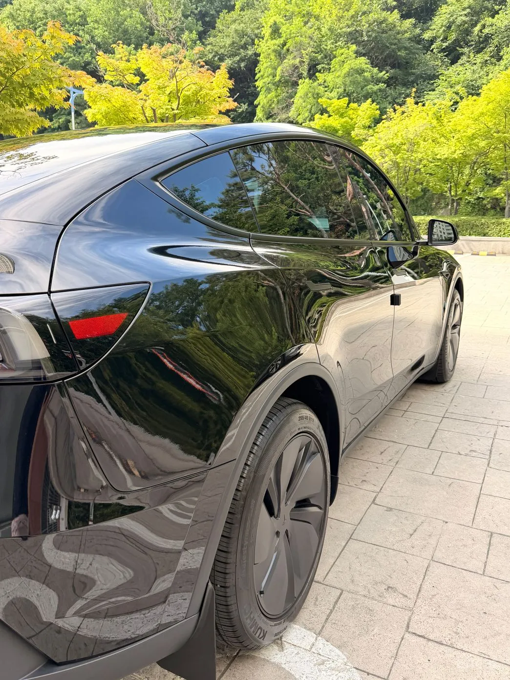 Tesla Model Y превью 7
