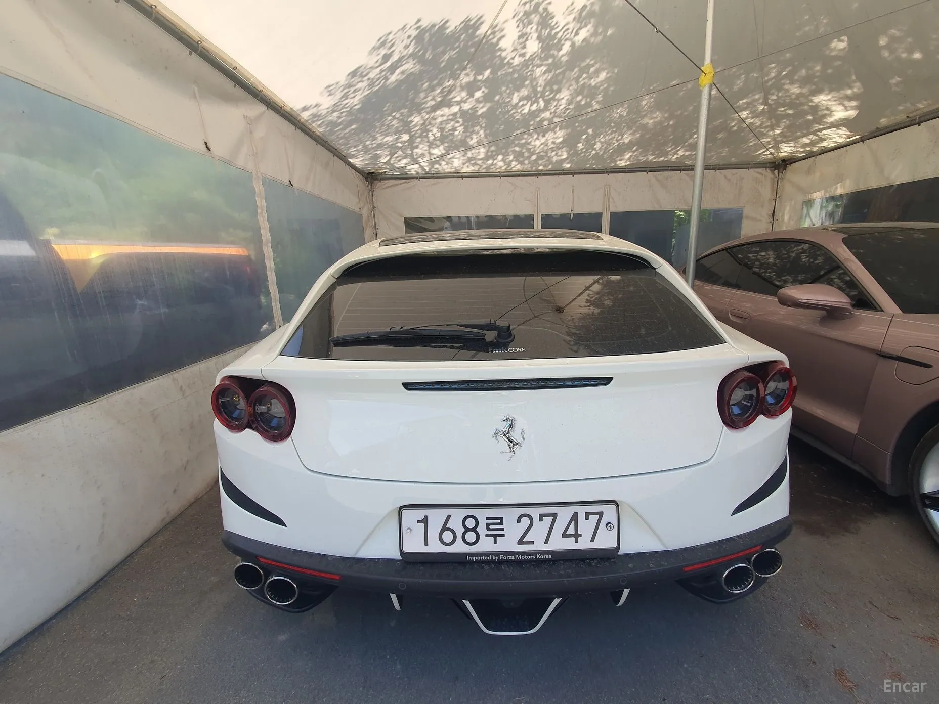 Ferrari GTC4 Rousseau