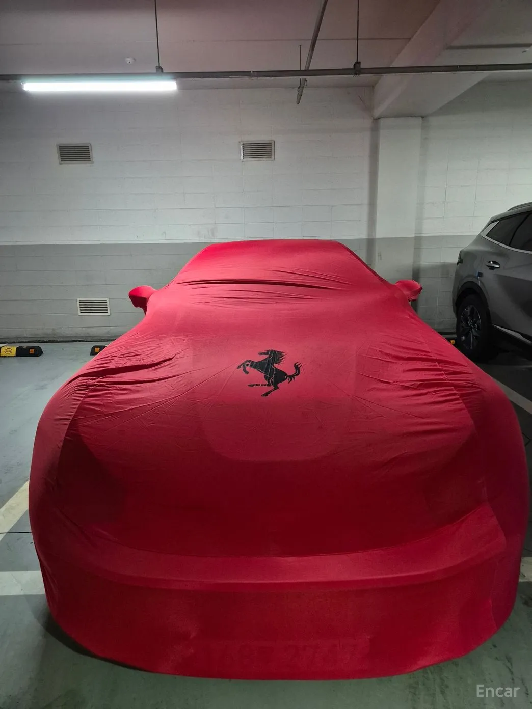 Ferrari GTC4 Rousseau превью 9