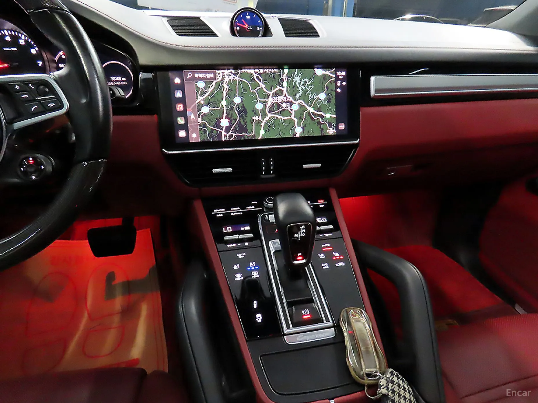 Porsche Cayenne (PO536) превью 16